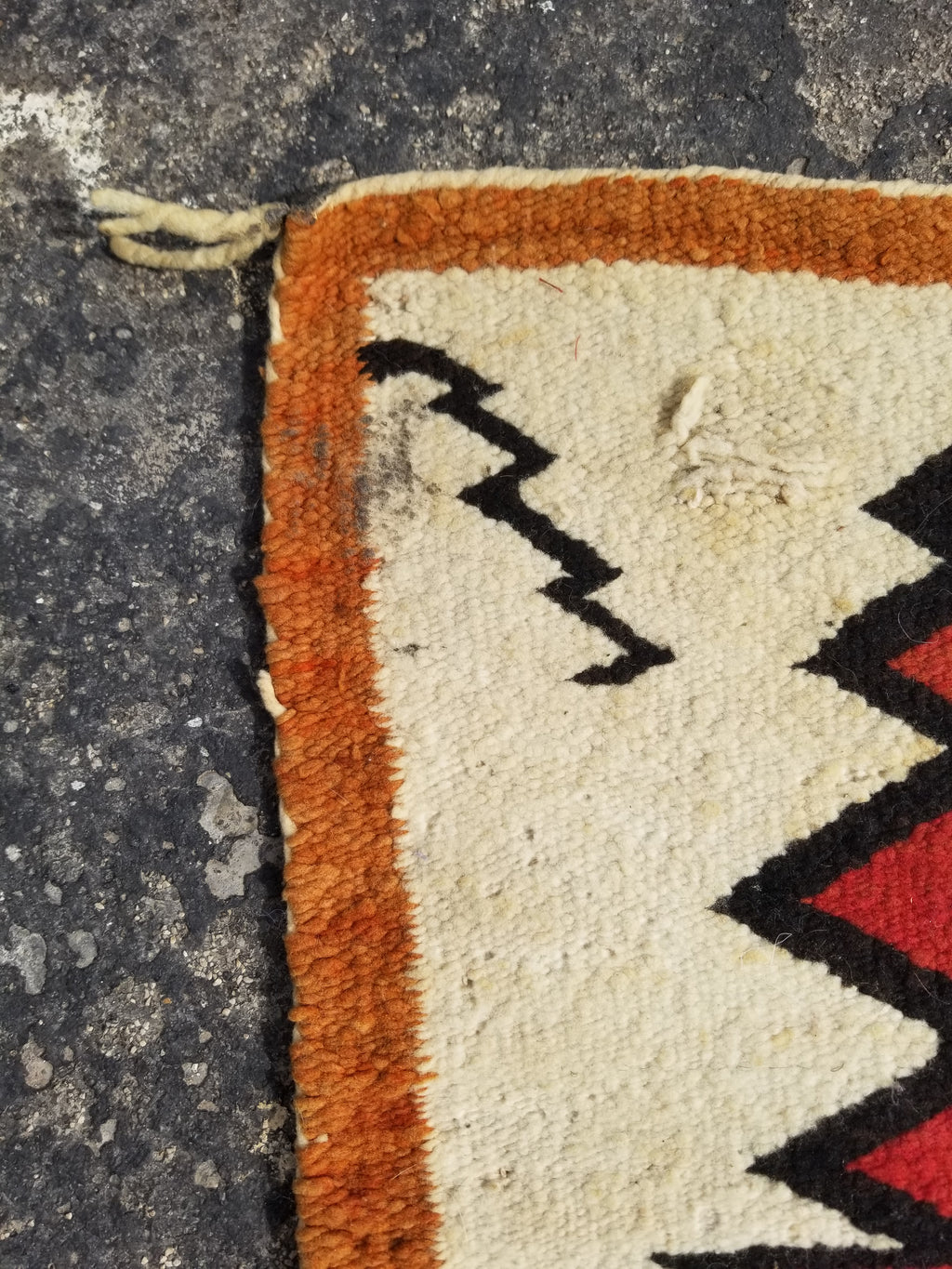 Antique Traditional Handwoven Native American Navajo Wool Rug 51x36 cm