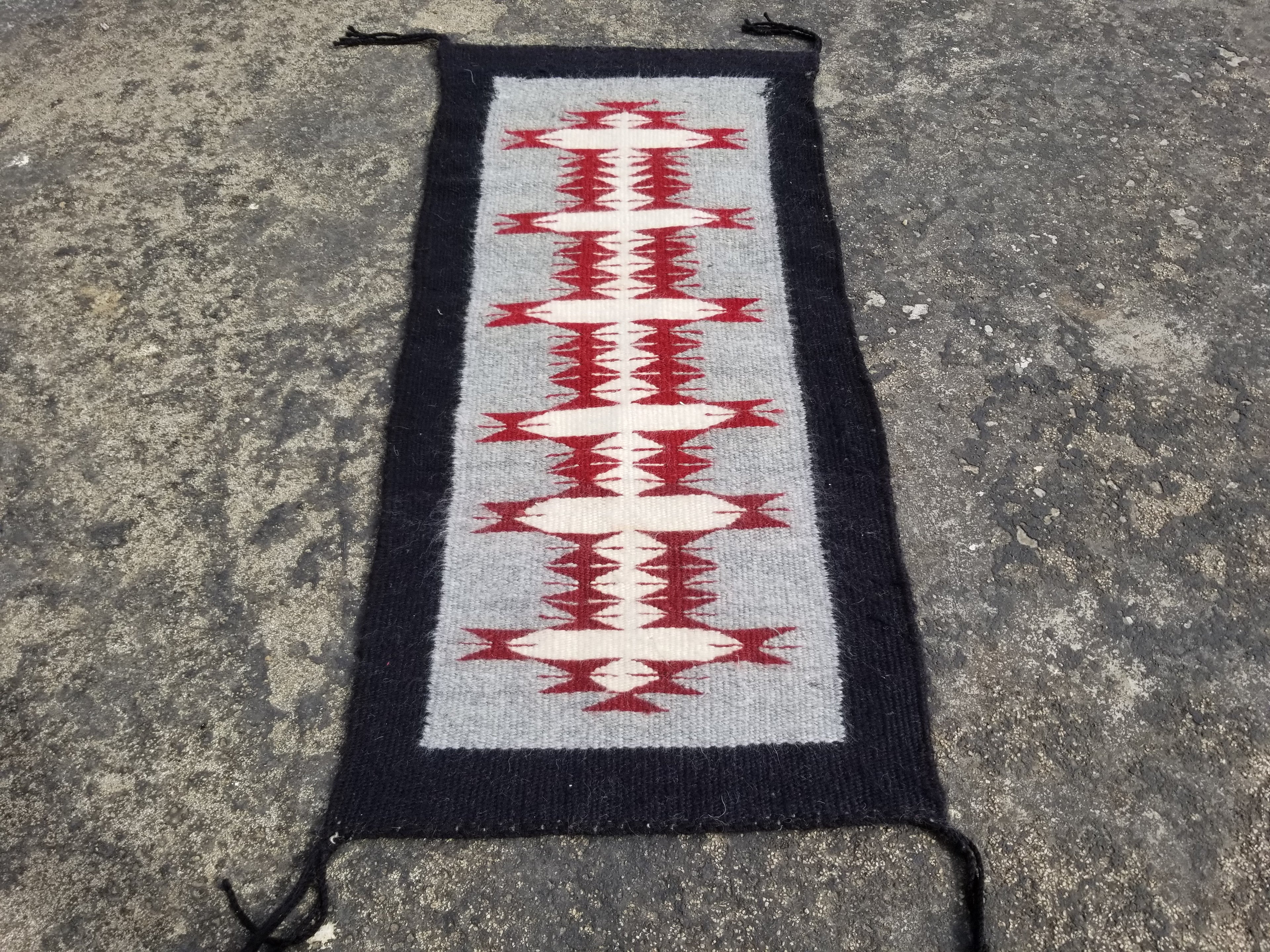 Vintage Traditional Handwoven Native American Navajo Wool Rug 66x30cm
