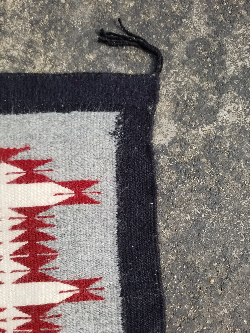 Vintage Traditional Handwoven Native American Navajo Wool Rug 66x30cm