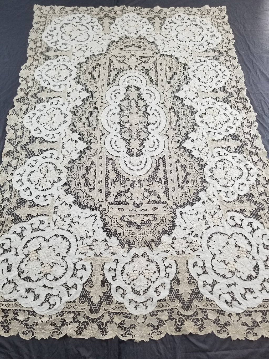 Vintage Point De Venice Needle Lace Banquet Tablecloth 242x160cm