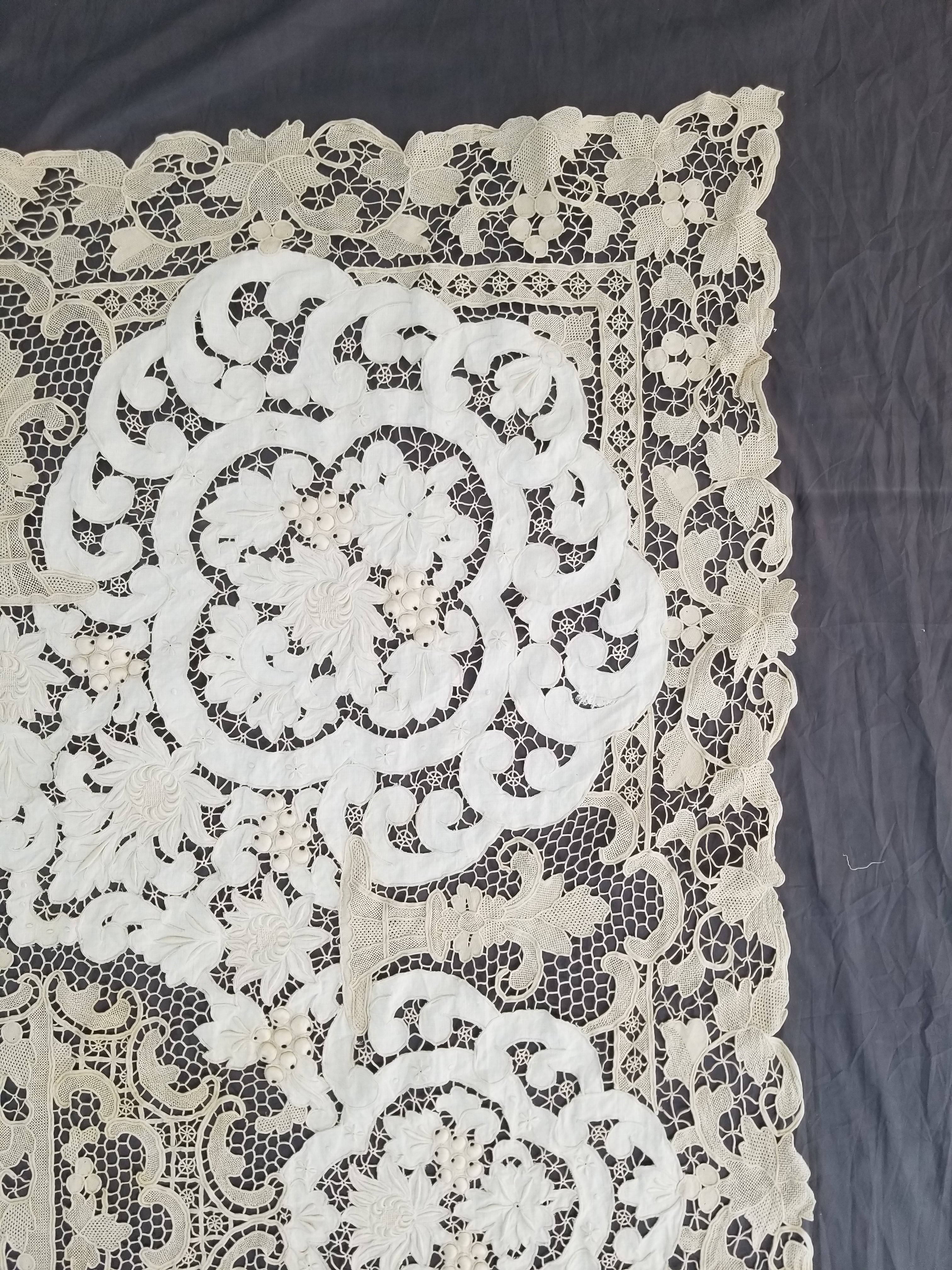 Vintage Point De Venice Needle Lace Banquet Tablecloth 242x160cm