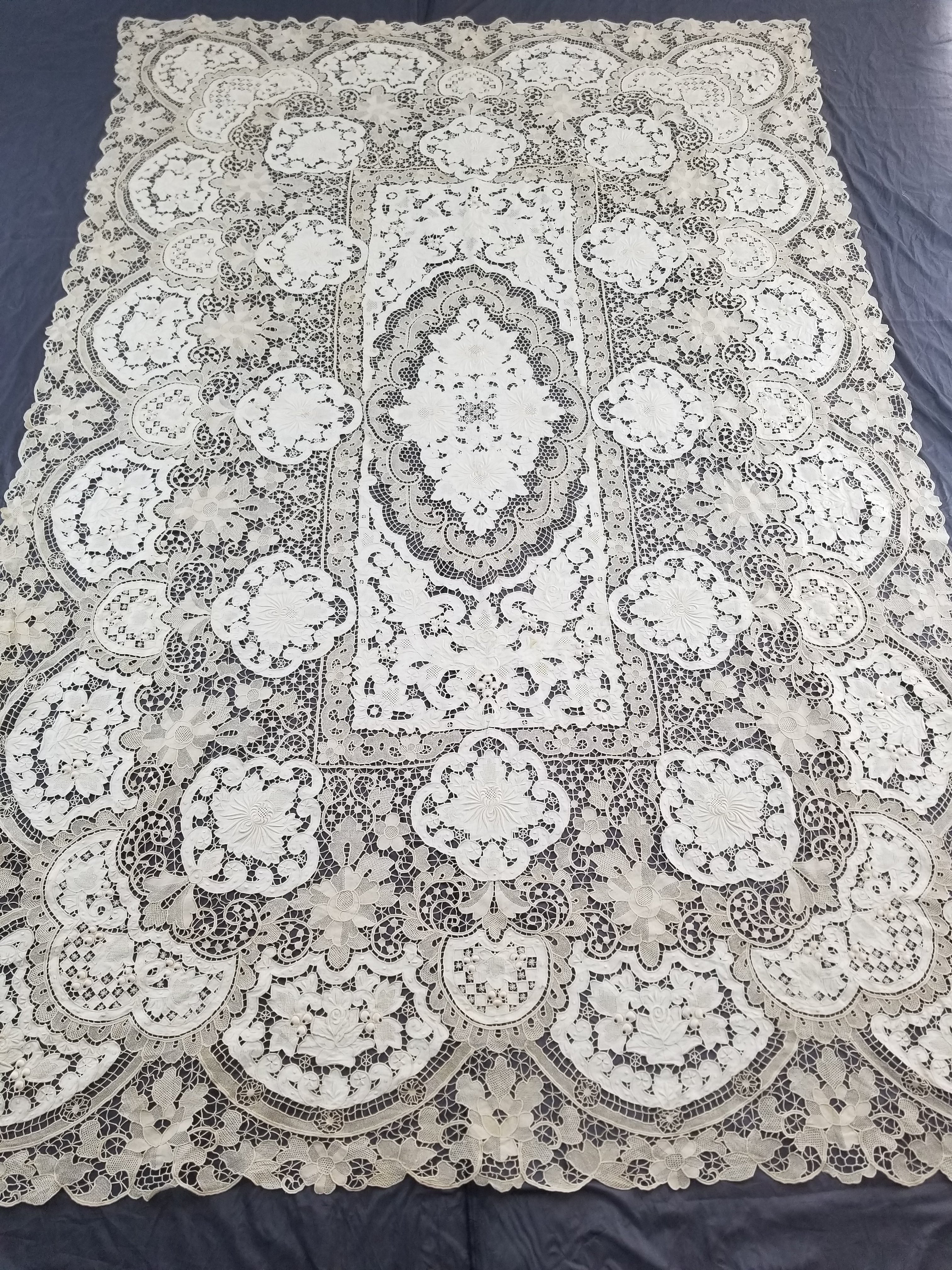 Vintage Point De Venice Needle Lace Banquet Tablecloth 252x165cm