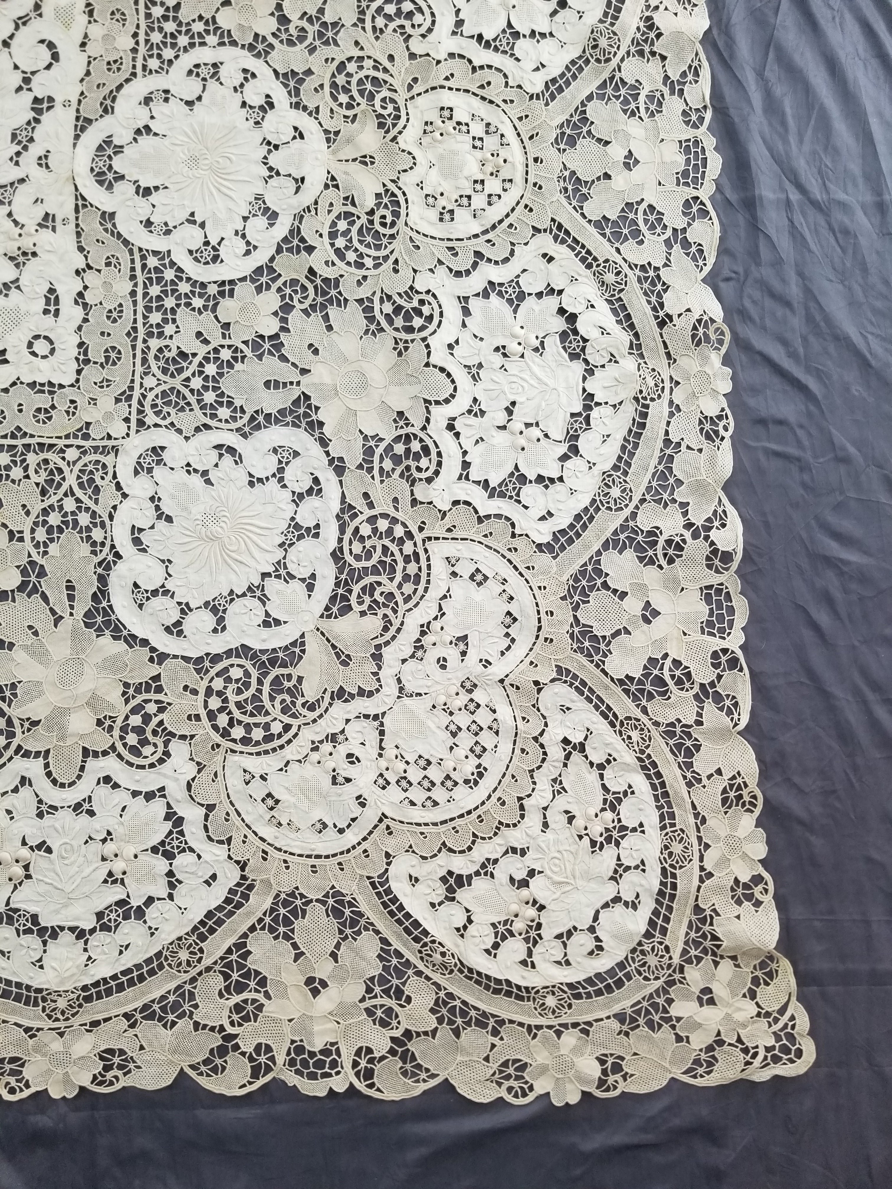 Vintage Point De Venice Needle Lace Banquet Tablecloth 252x165cm