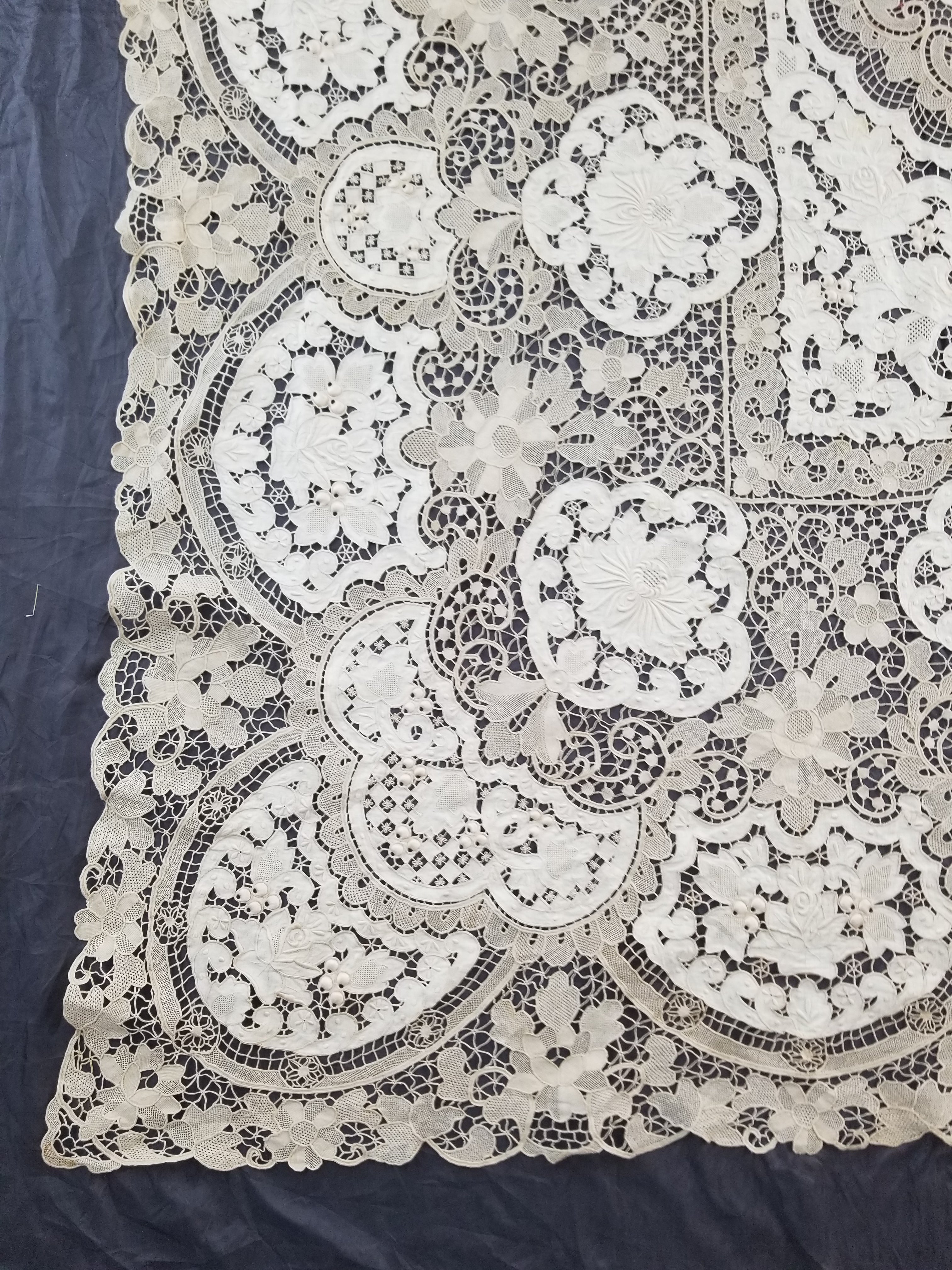 Vintage Point De Venice Needle Lace Banquet Tablecloth 252x165cm
