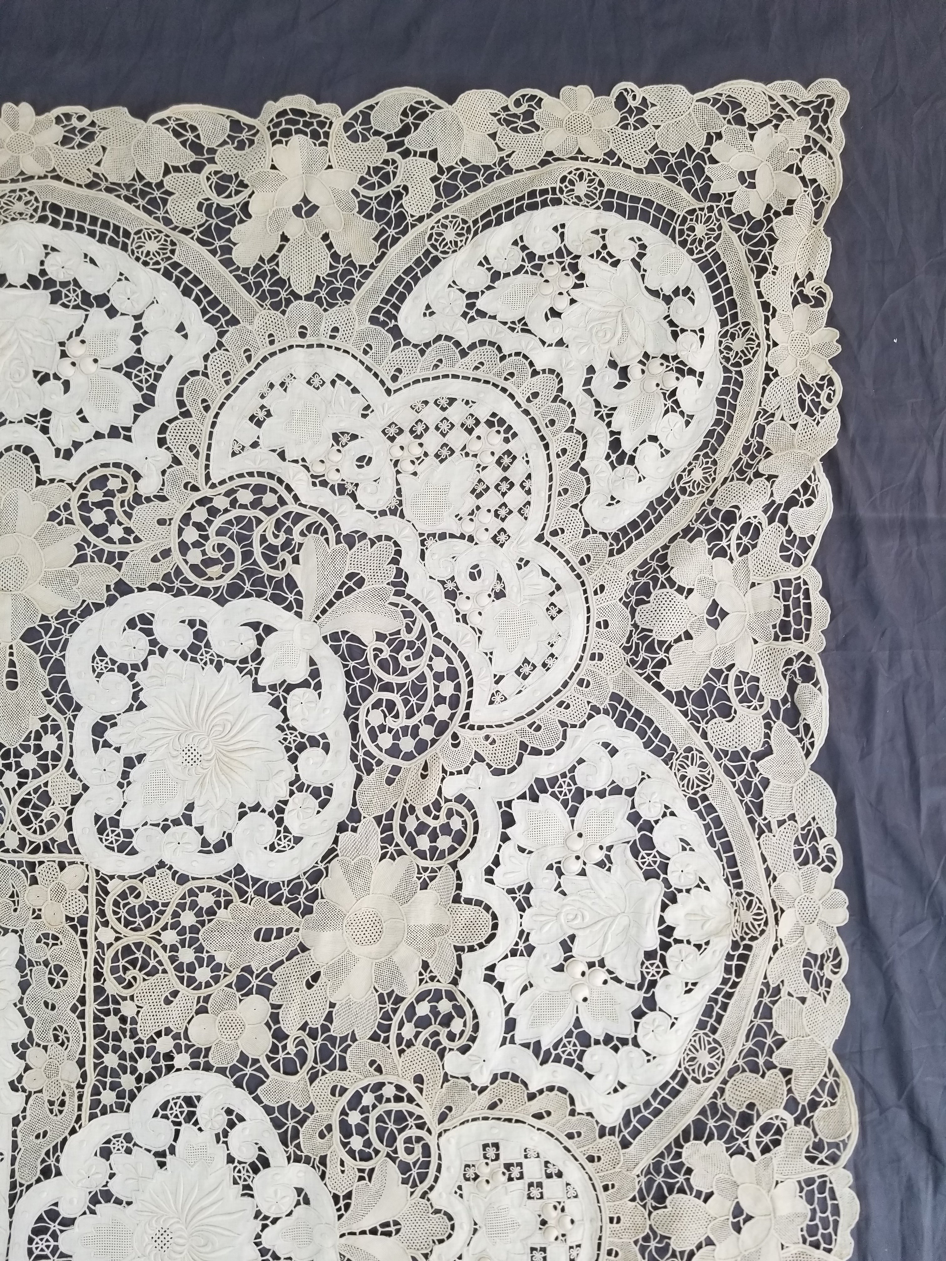 Vintage Point De Venice Needle Lace Banquet Tablecloth 252x165cm