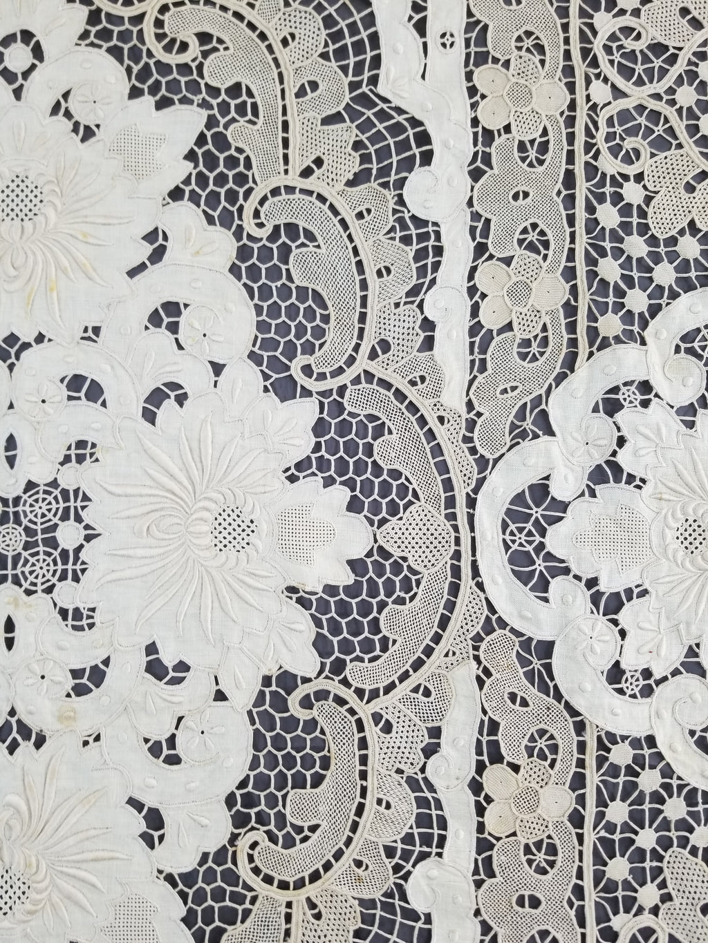 Vintage Point De Venice Needle Lace Banquet Tablecloth 252x165cm