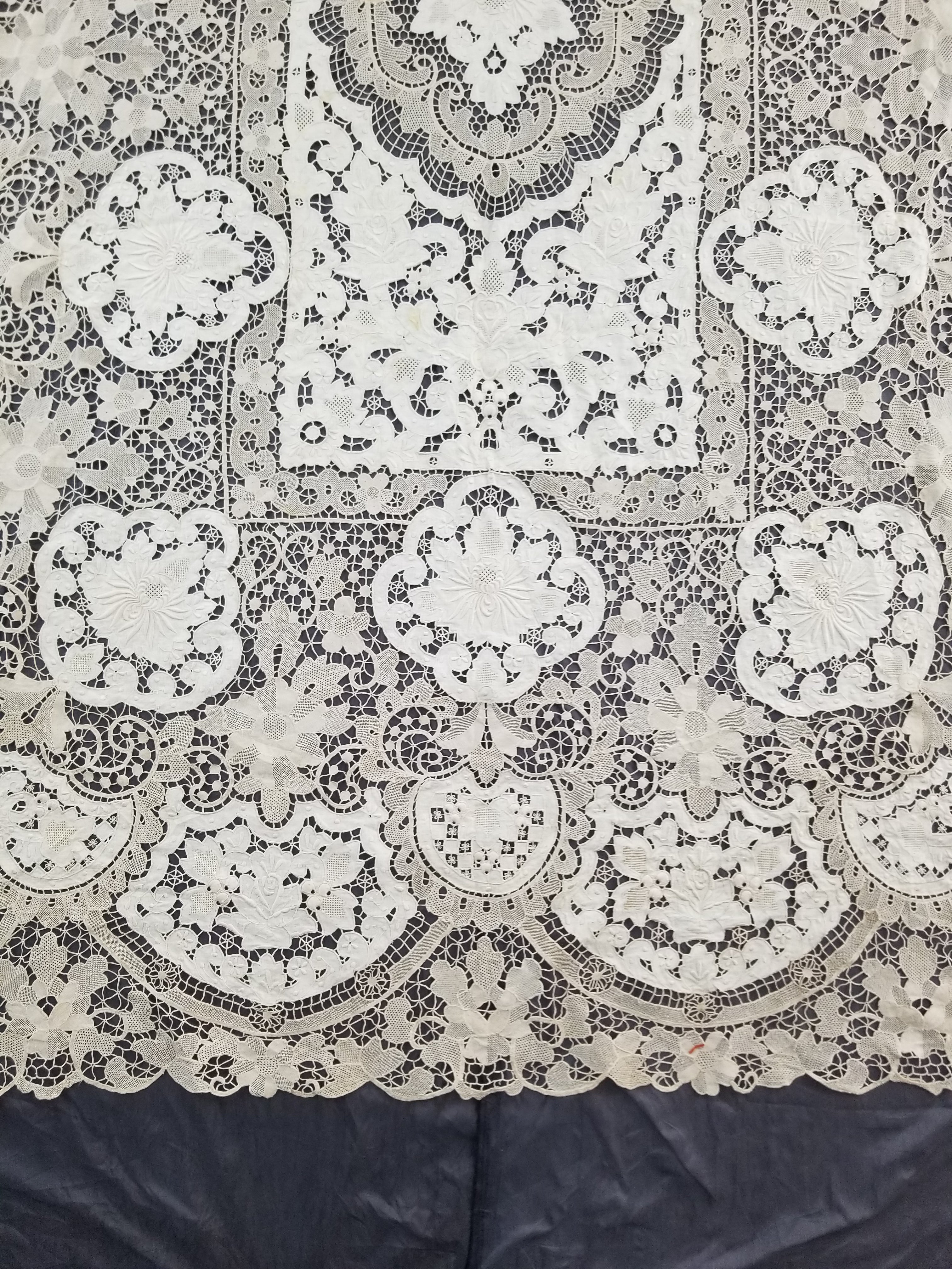 Vintage Point De Venice Needle Lace Banquet Tablecloth 252x165cm