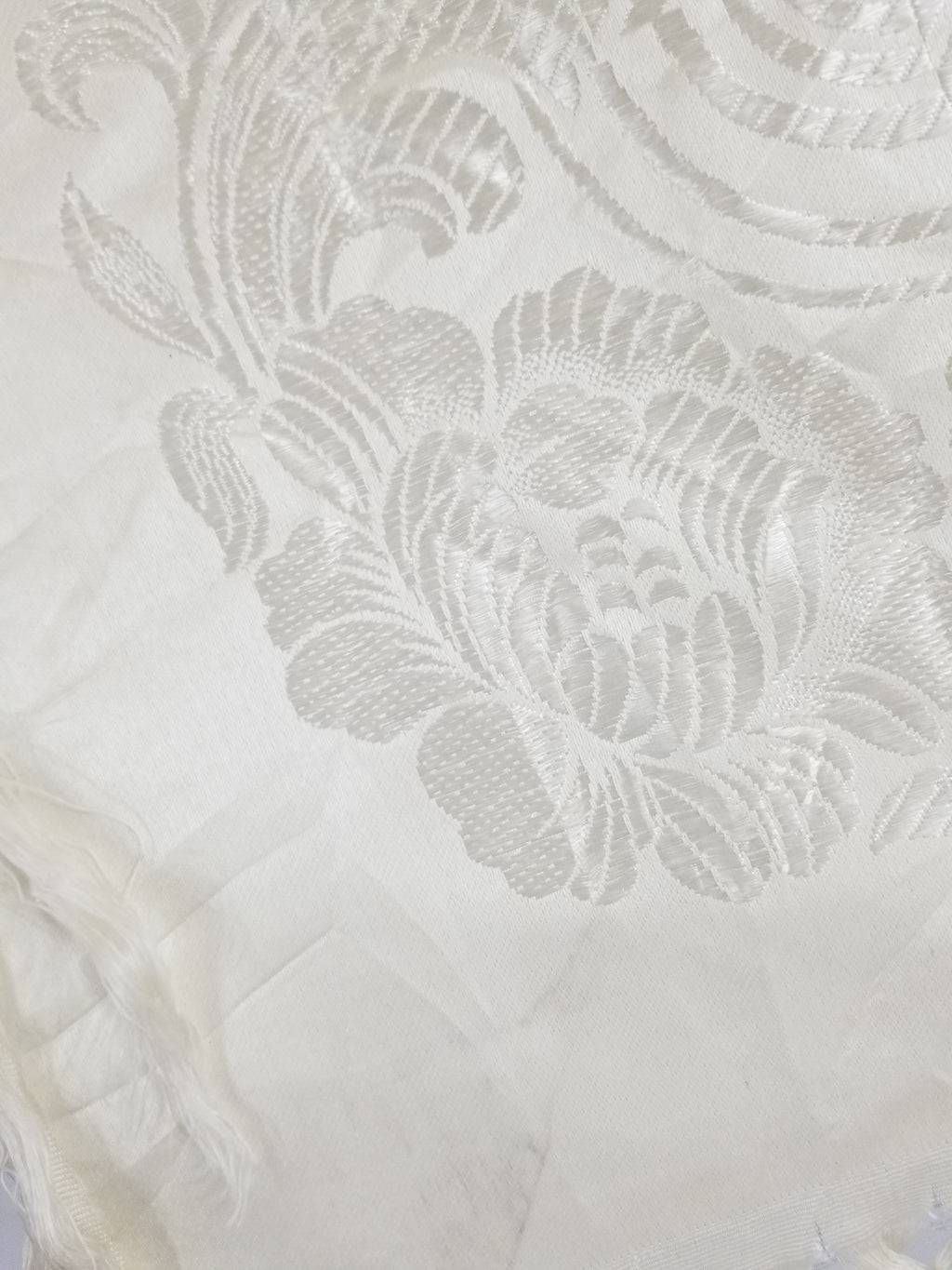 Vintage Off-White Jacquard Taj Mahal Fringed Shawl 86x85cm