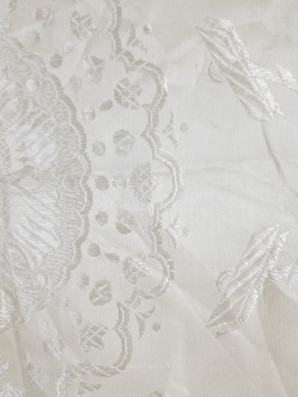 Vintage Off-White Jacquard Taj Mahal Fringed Shawl 86x85cm