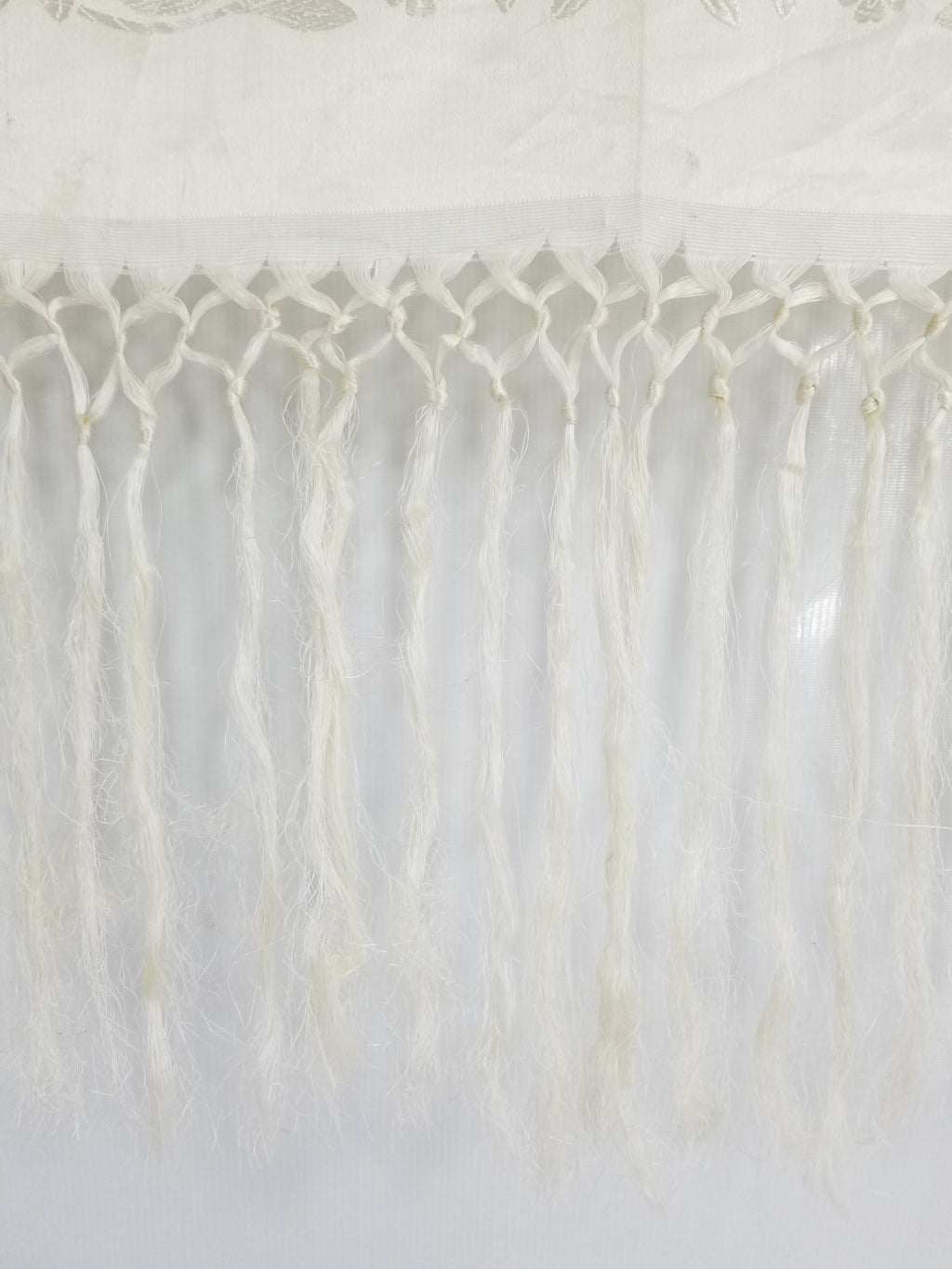 Vintage Off-White Jacquard Taj Mahal Fringed Shawl 86x85cm