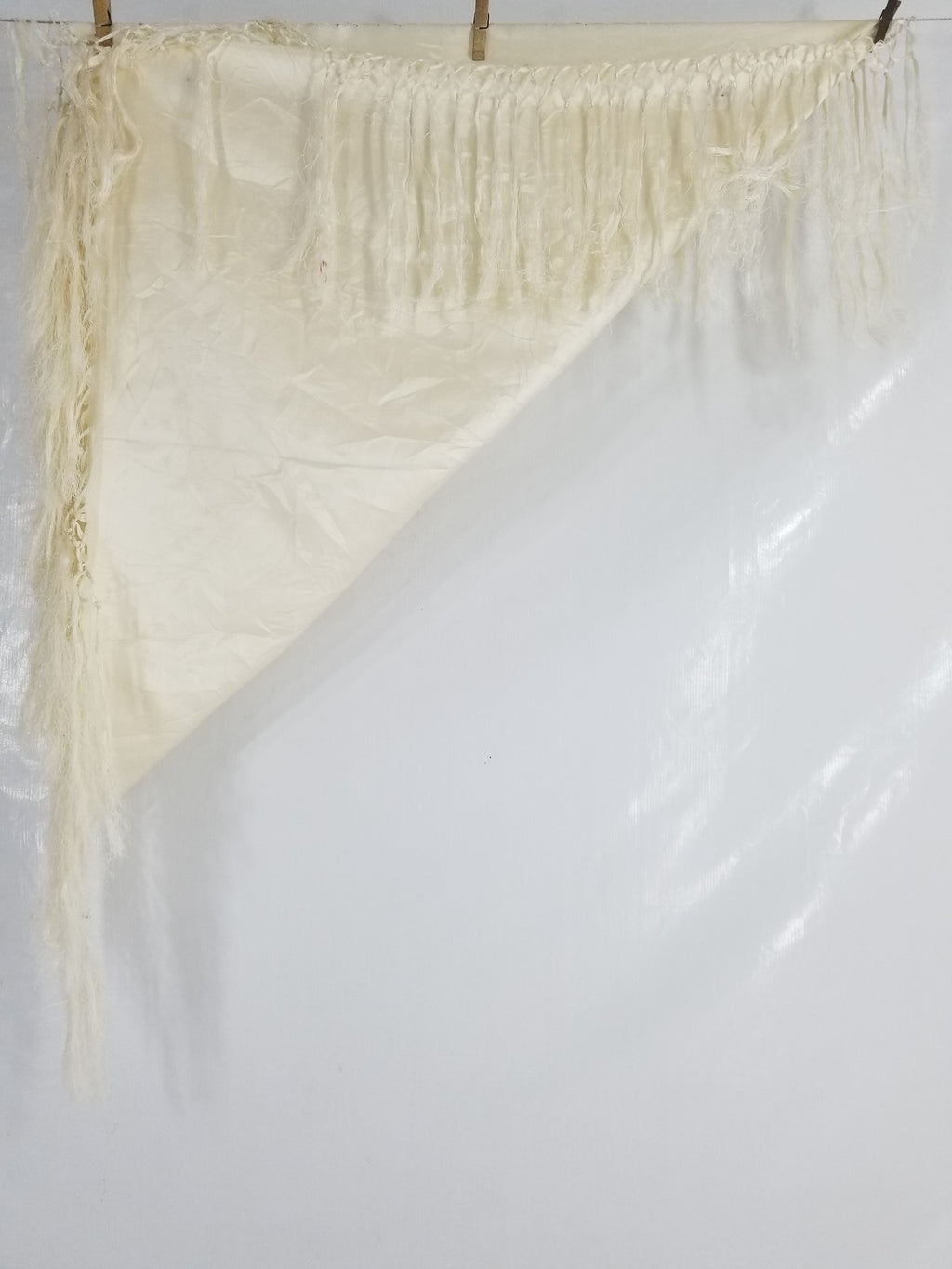 Vintage Off-White Jacquard Taj Mahal Fringed Shawl 86x85cm
