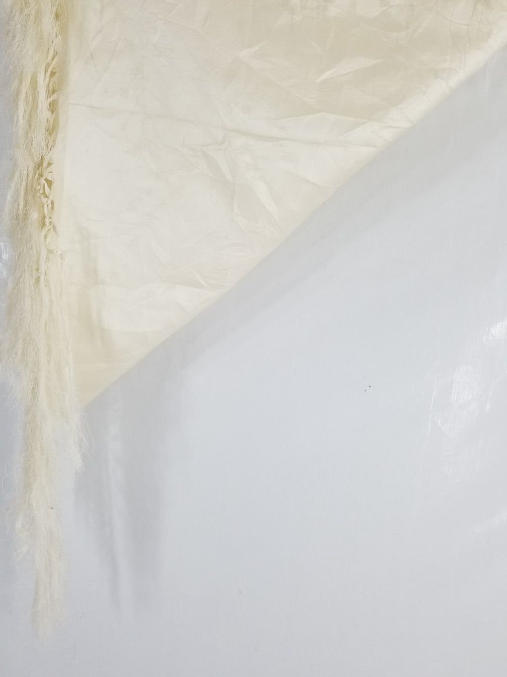 Vintage Off-White Jacquard Taj Mahal Fringed Shawl 86x85cm