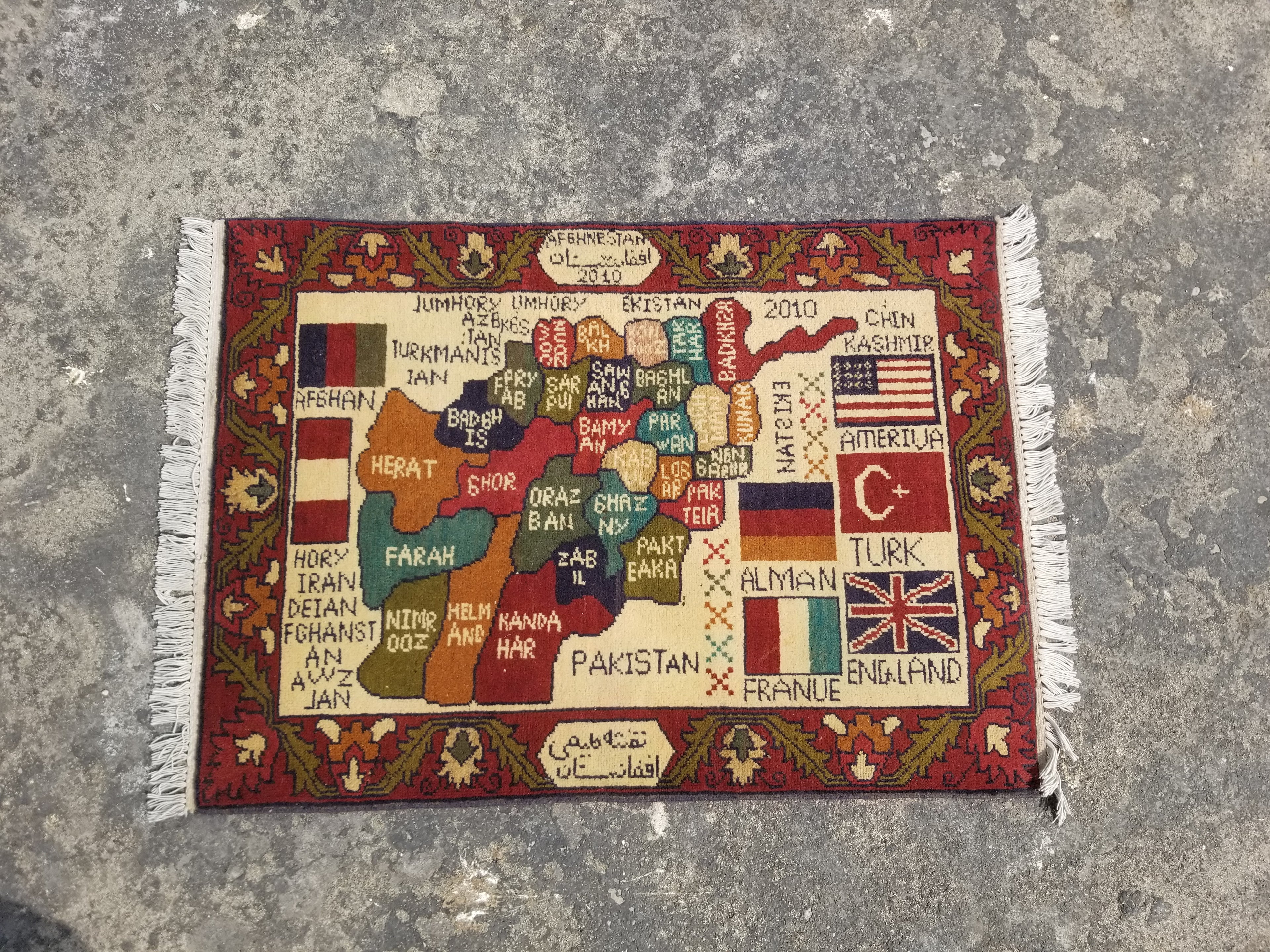 Vintage Traditional Handmade Afghan Map Wool Multicolor Rug 99x71cm