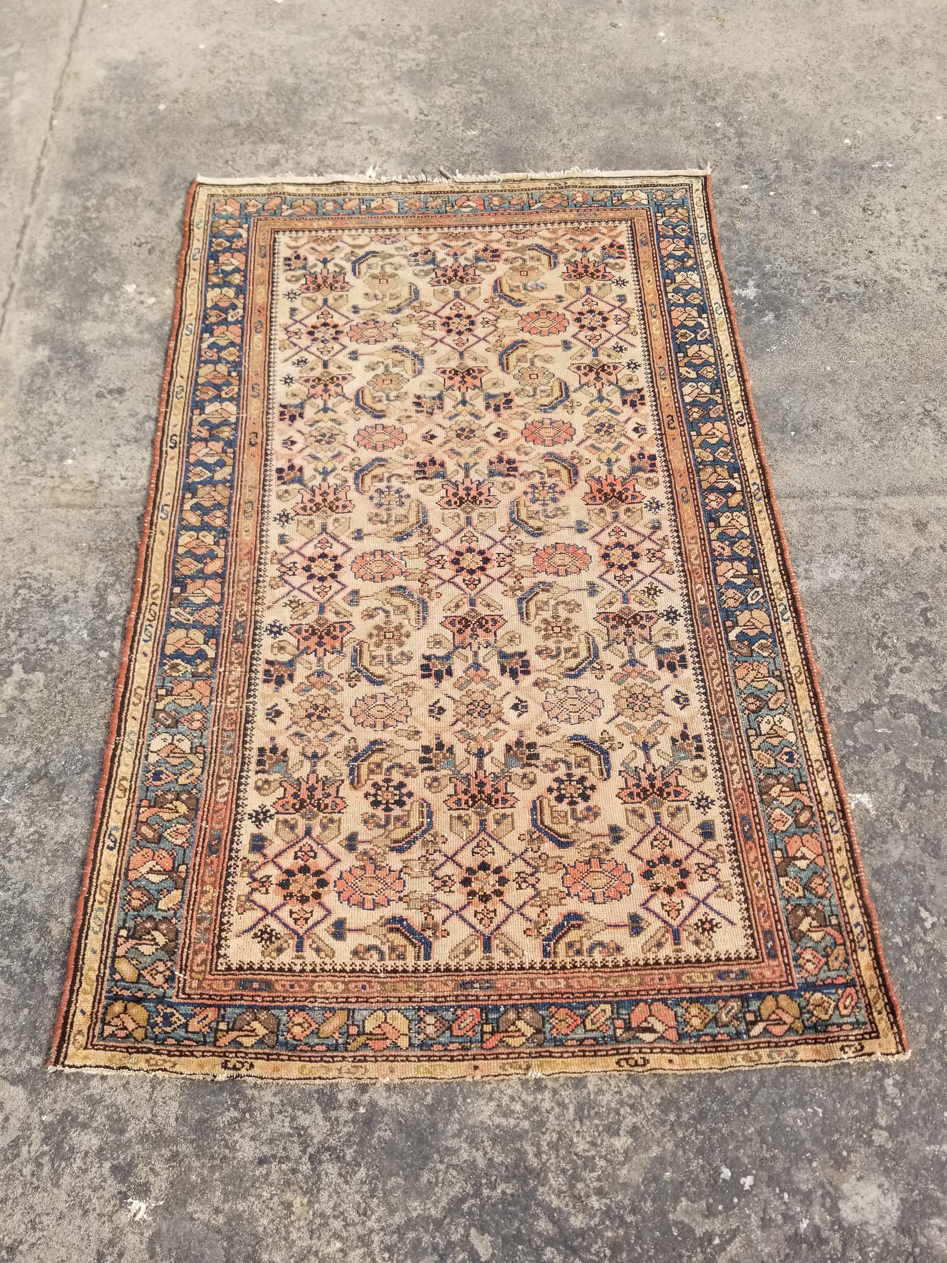 Distressed Antique Traditional Handmade Oriental Wool Multicolor Rug 175x109cm