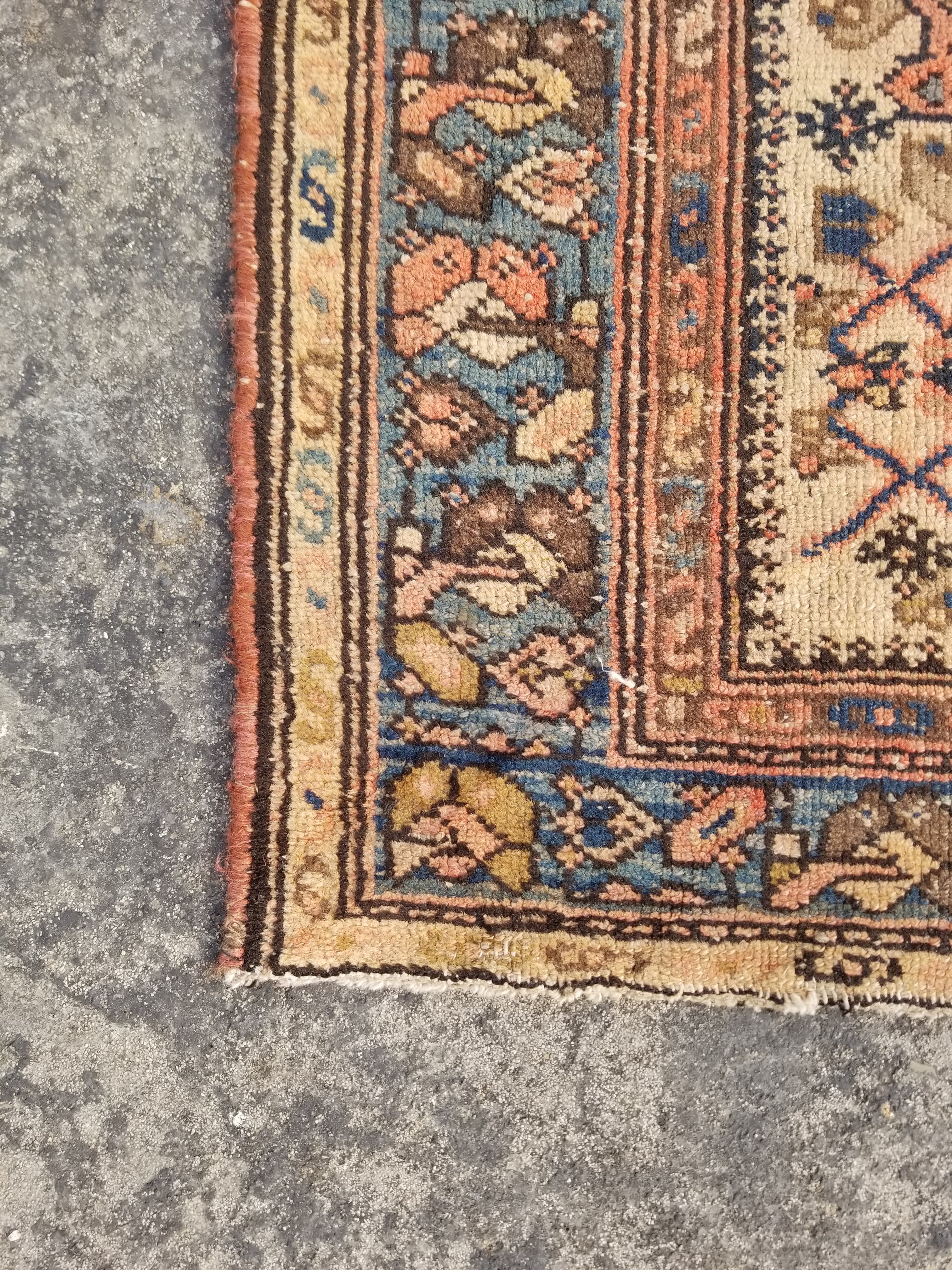 Distressed Antique Traditional Handmade Oriental Wool Multicolor Rug 175x109cm