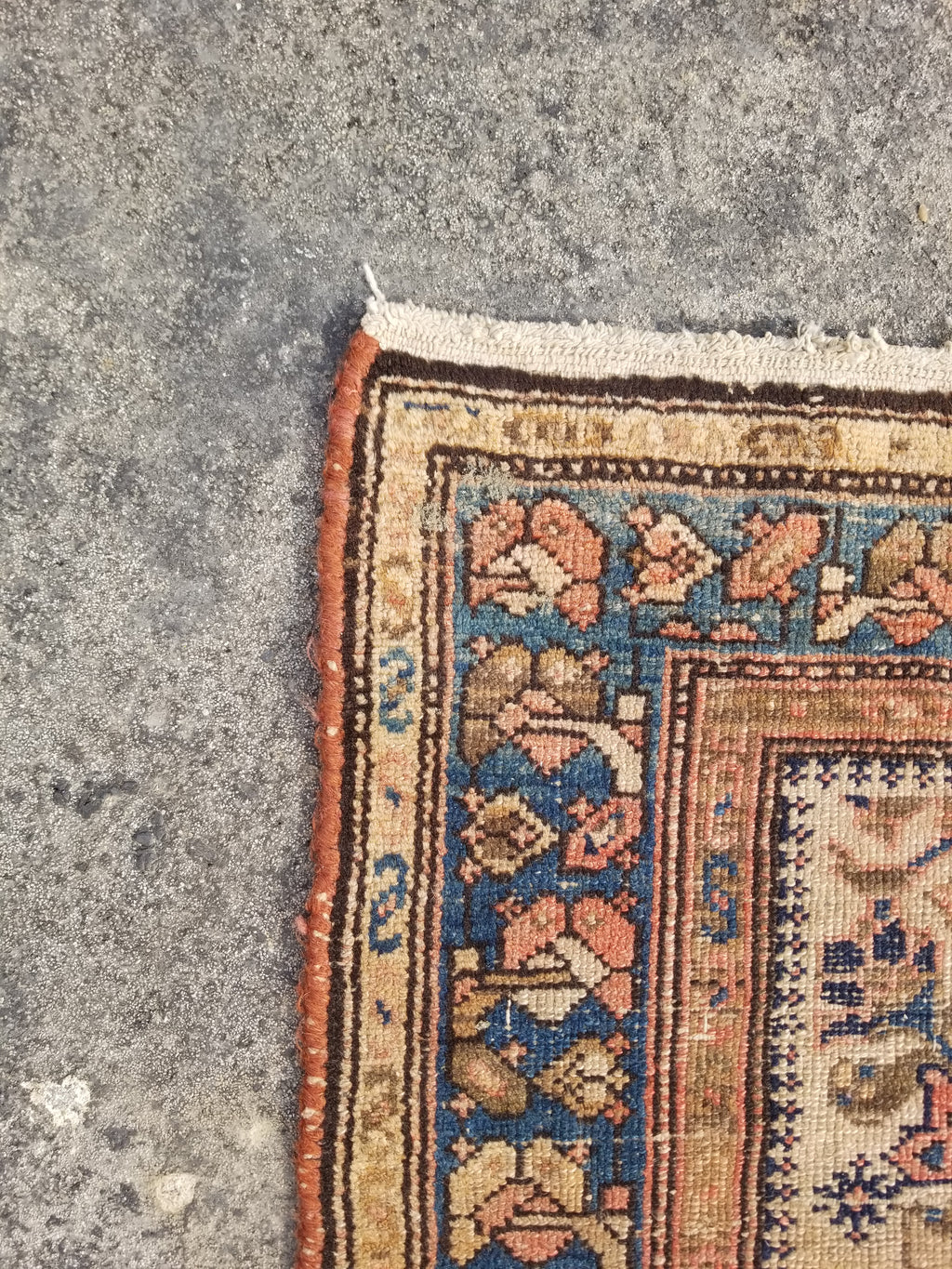 Distressed Antique Traditional Handmade Oriental Wool Multicolor Rug 175x109cm