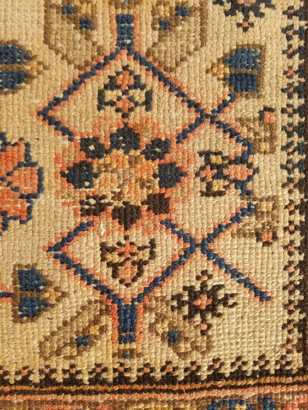 Distressed Antique Traditional Handmade Oriental Wool Multicolor Rug 175x109cm