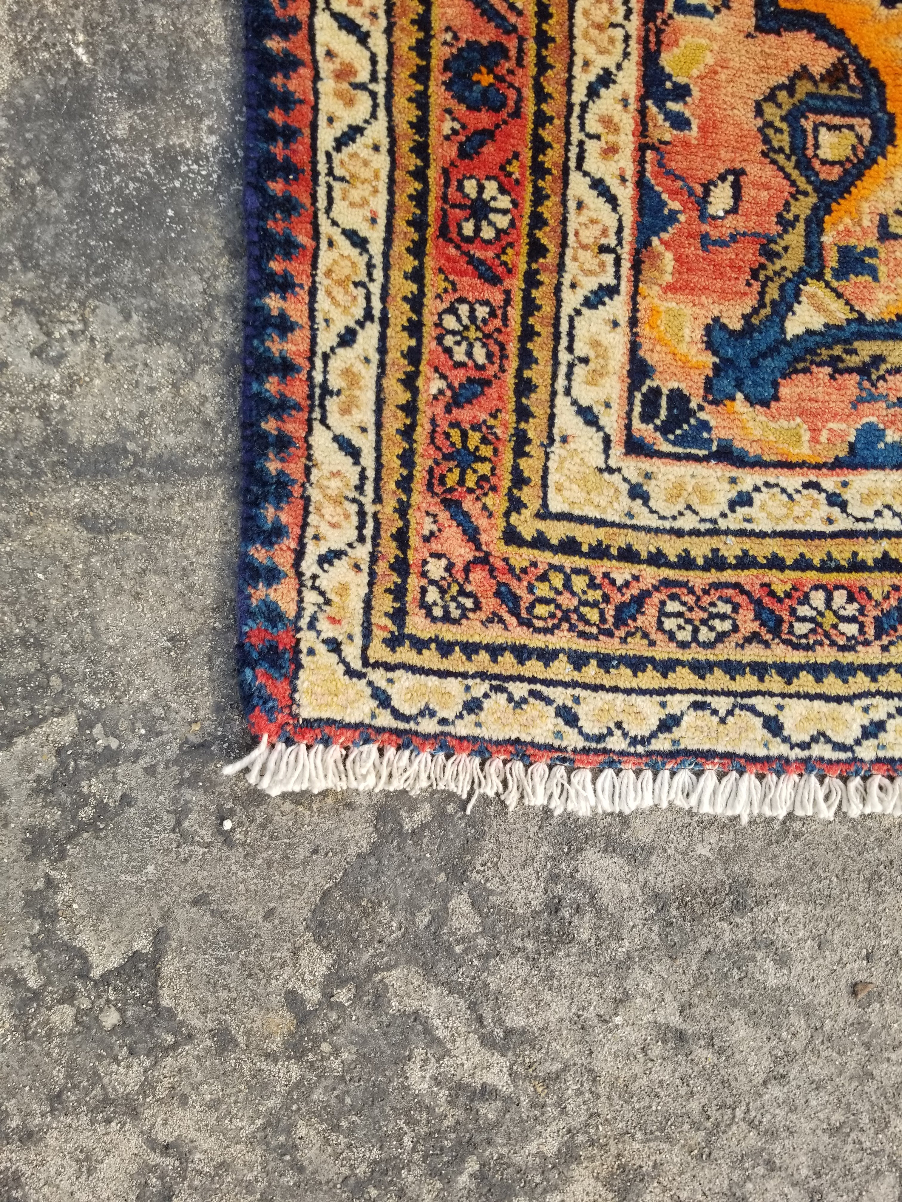 Vintage Traditional Handmade Oriental Wool Multicolor Rug 122x109cm