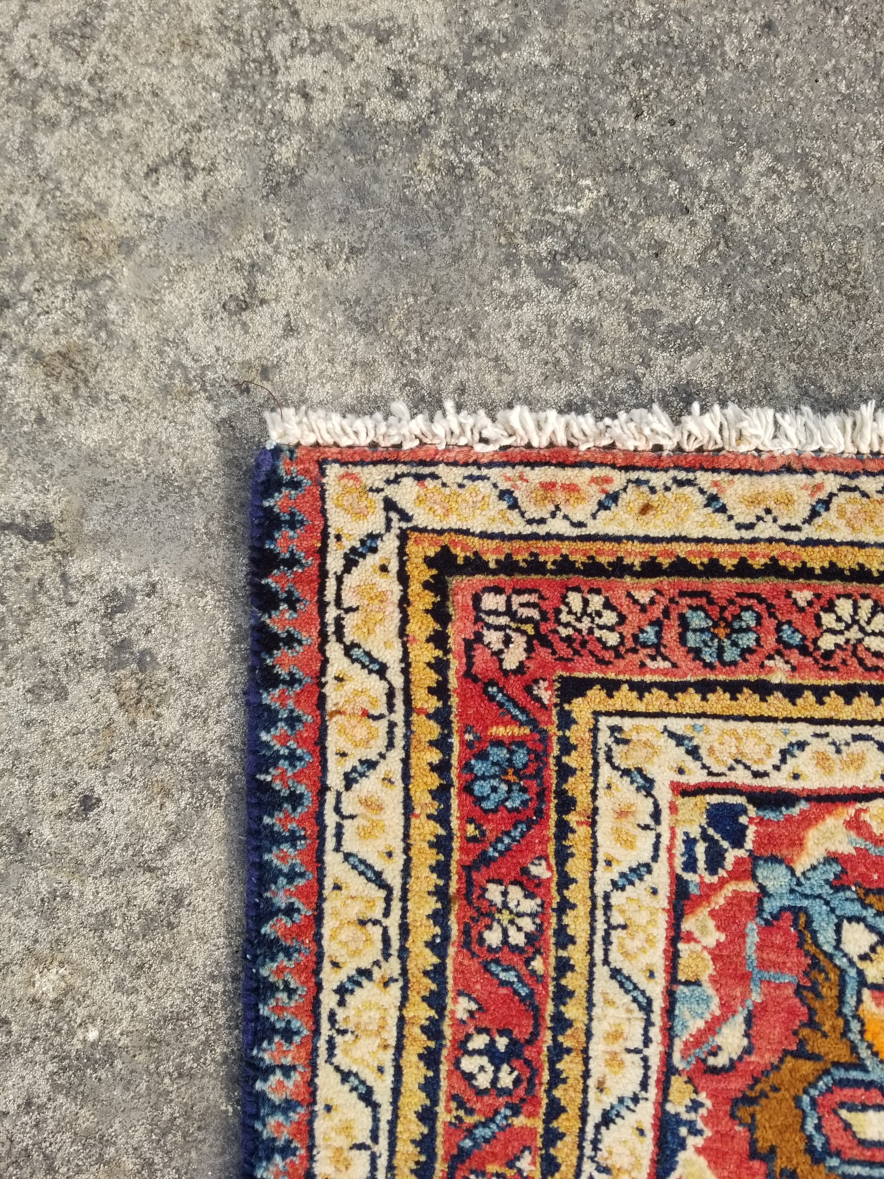 Vintage Traditional Handmade Oriental Wool Multicolor Rug 122x109cm