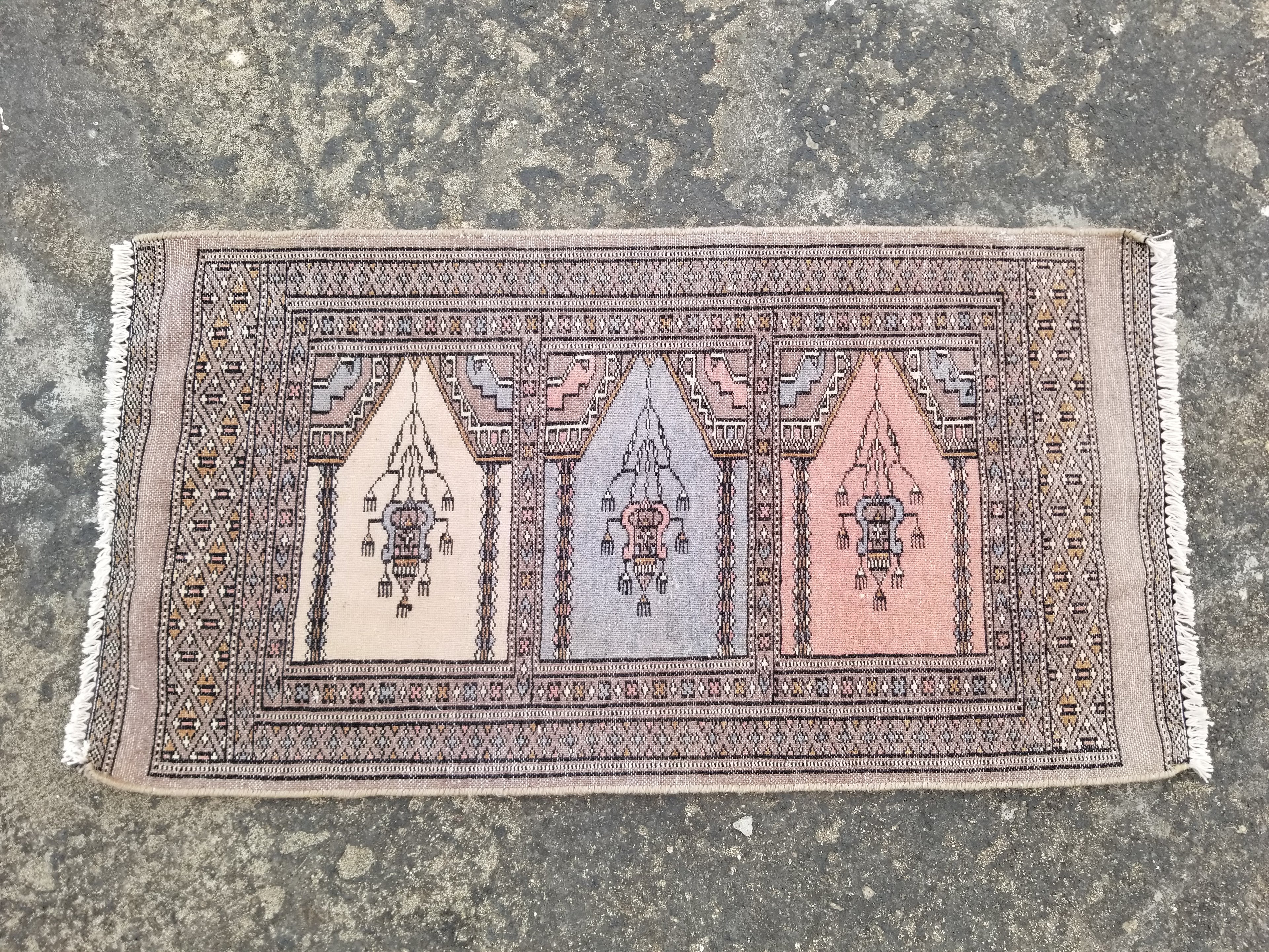 Vintage Traditional Handmade Afghan Medallion Design Wool Doormat 89x48cm