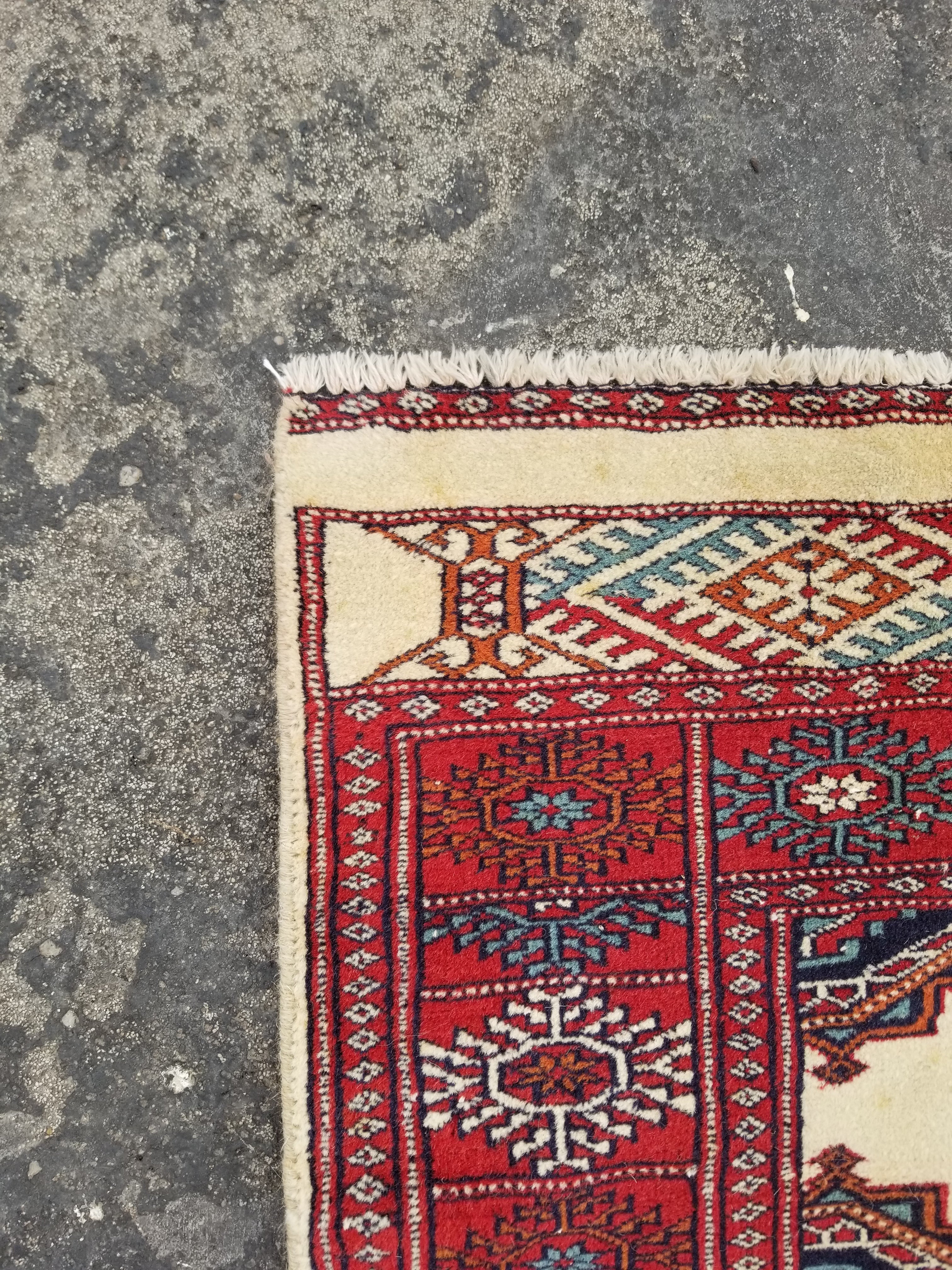 Vintage Traditional Handmade Oriental Wool Multicolor Rug 155x91cm