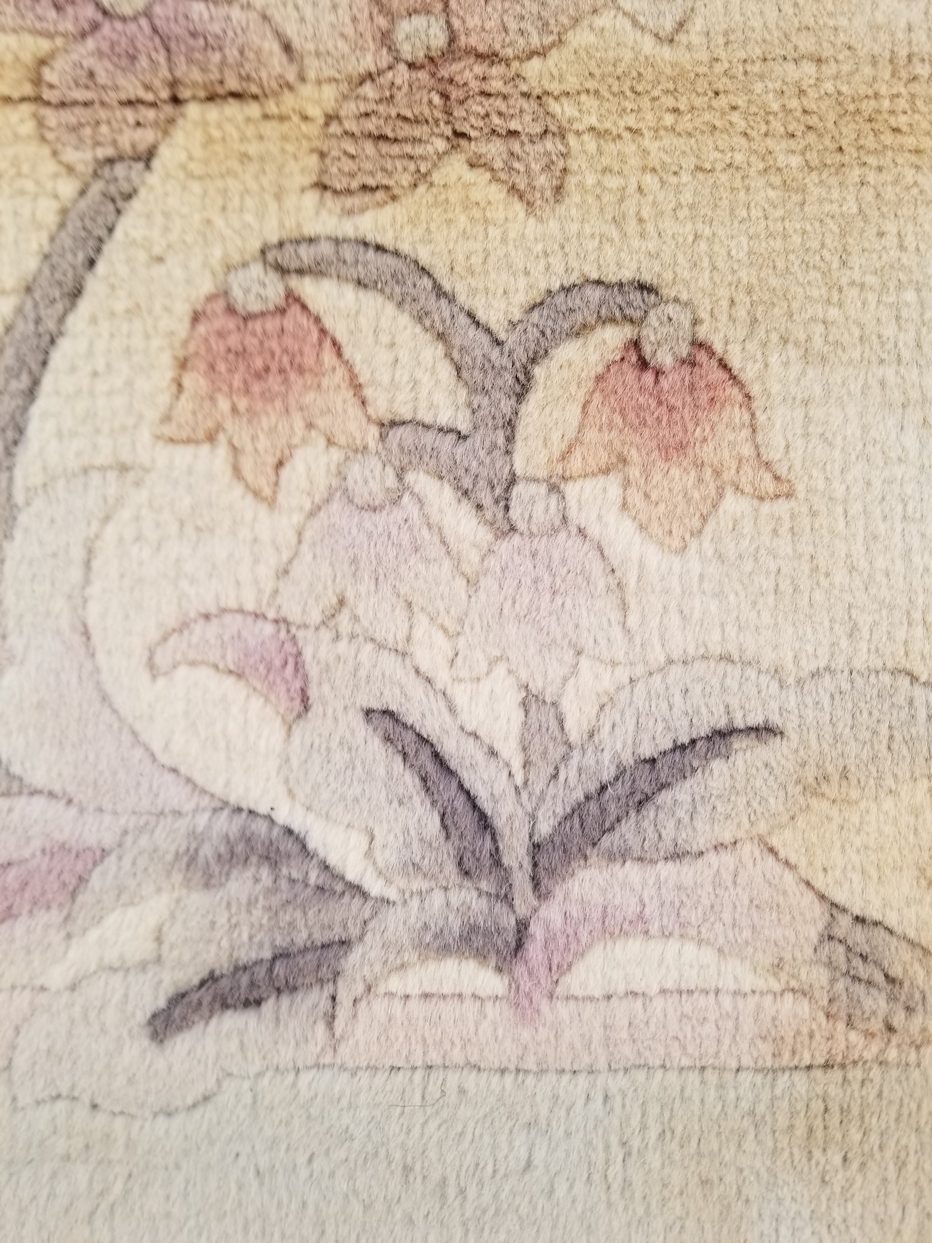Vintage Traditional Handmade Chinese Silk Floral Beige Rug 198x137cm