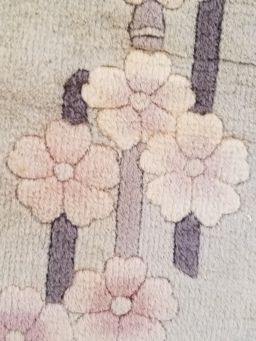 Vintage Traditional Handmade Chinese Silk Floral Beige Rug 198x137cm