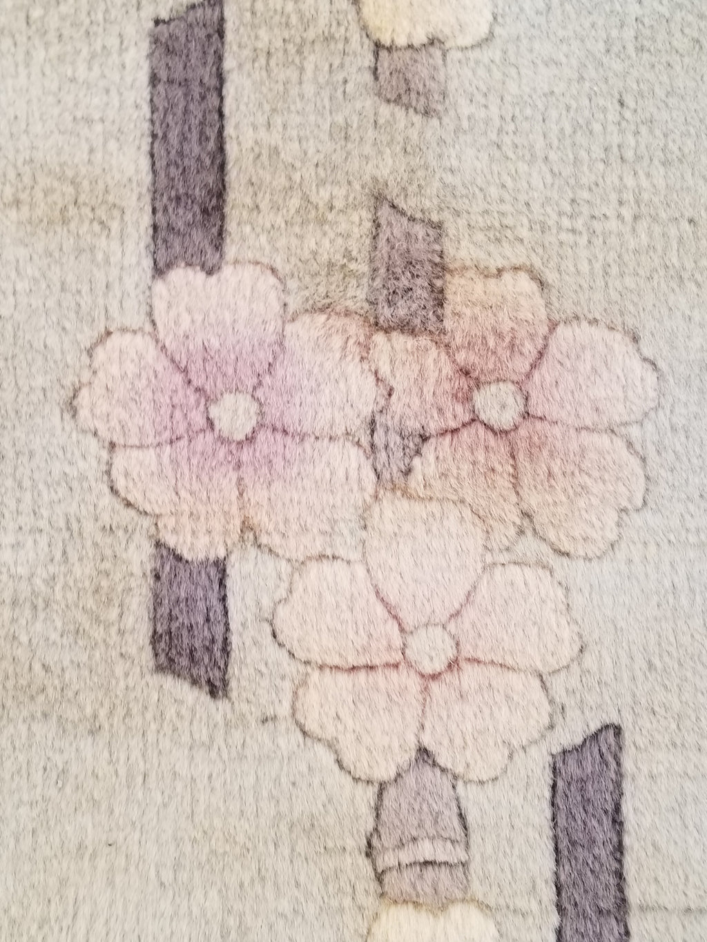 Vintage Traditional Handmade Chinese Silk Floral Beige Rug 198x137cm