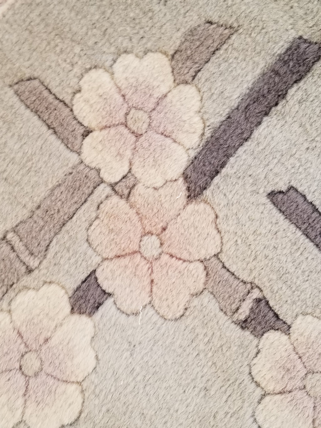 Vintage Traditional Handmade Chinese Silk Floral Beige Rug 198x137cm