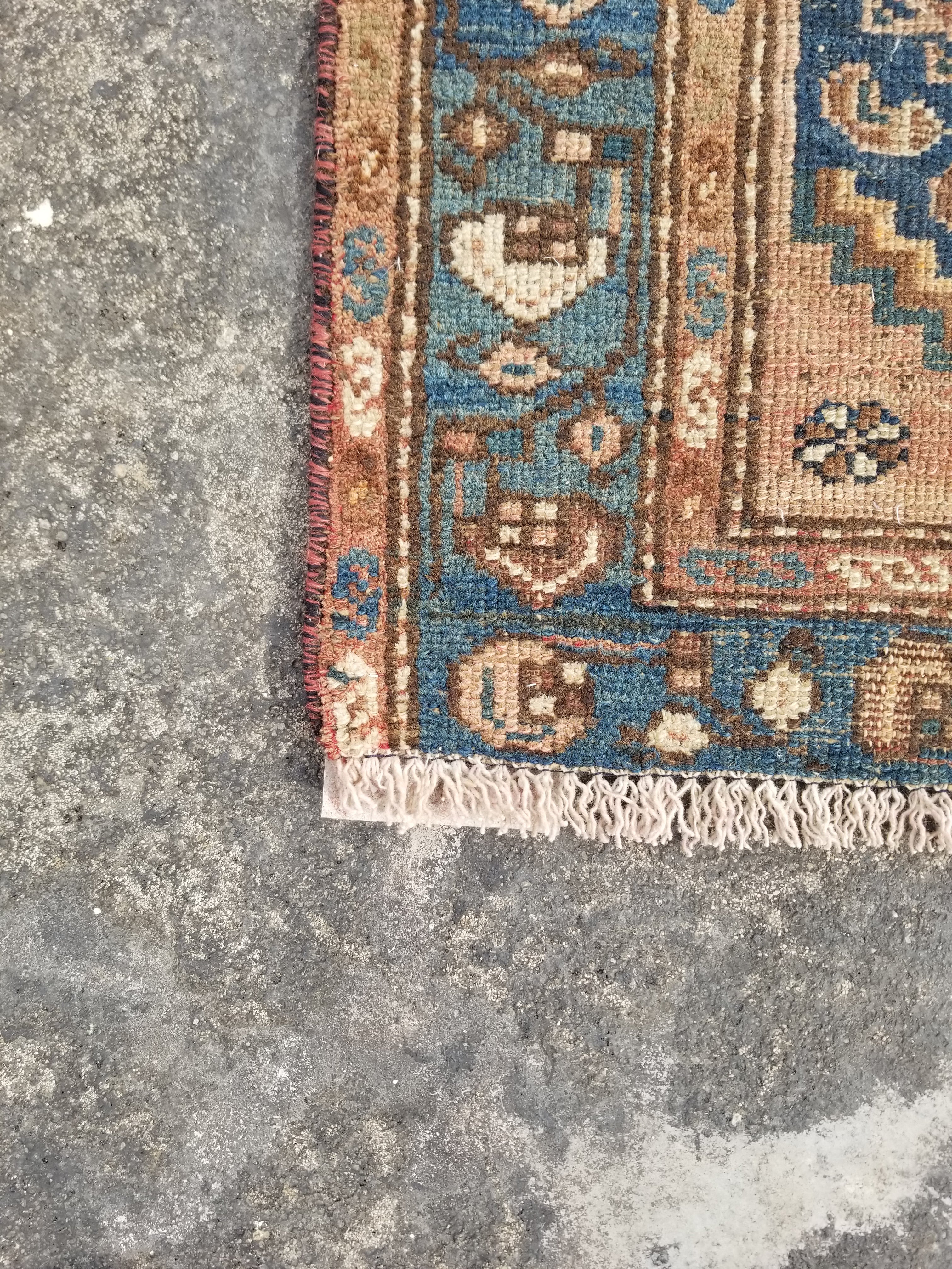 Distressed Vintage Traditional Handmade Oriental Wool Multicolor Rug 173x97cm