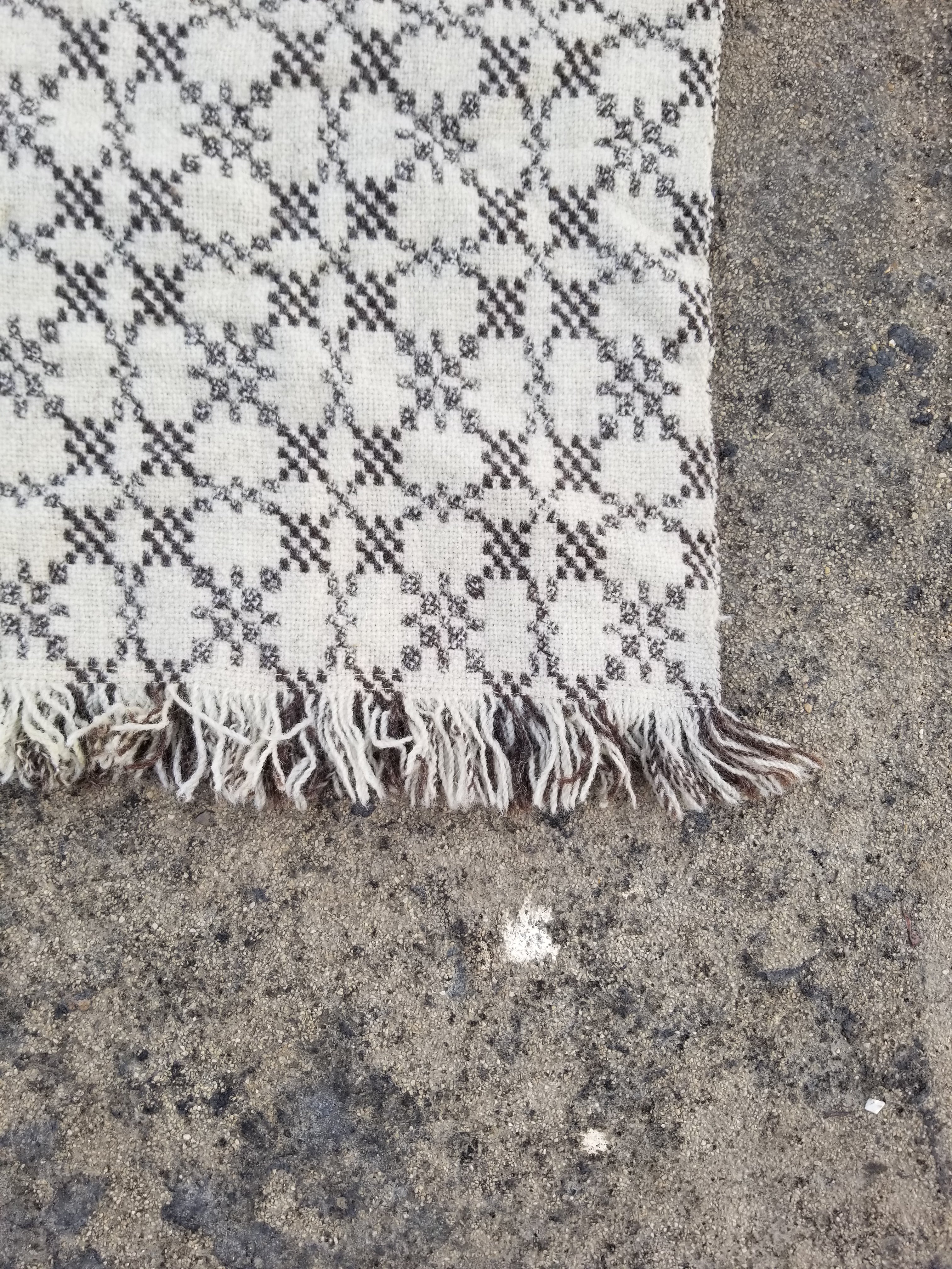 Vintage Traditional Handmade Reversible Welsh Wool Tapestry Blanket 230x156cm