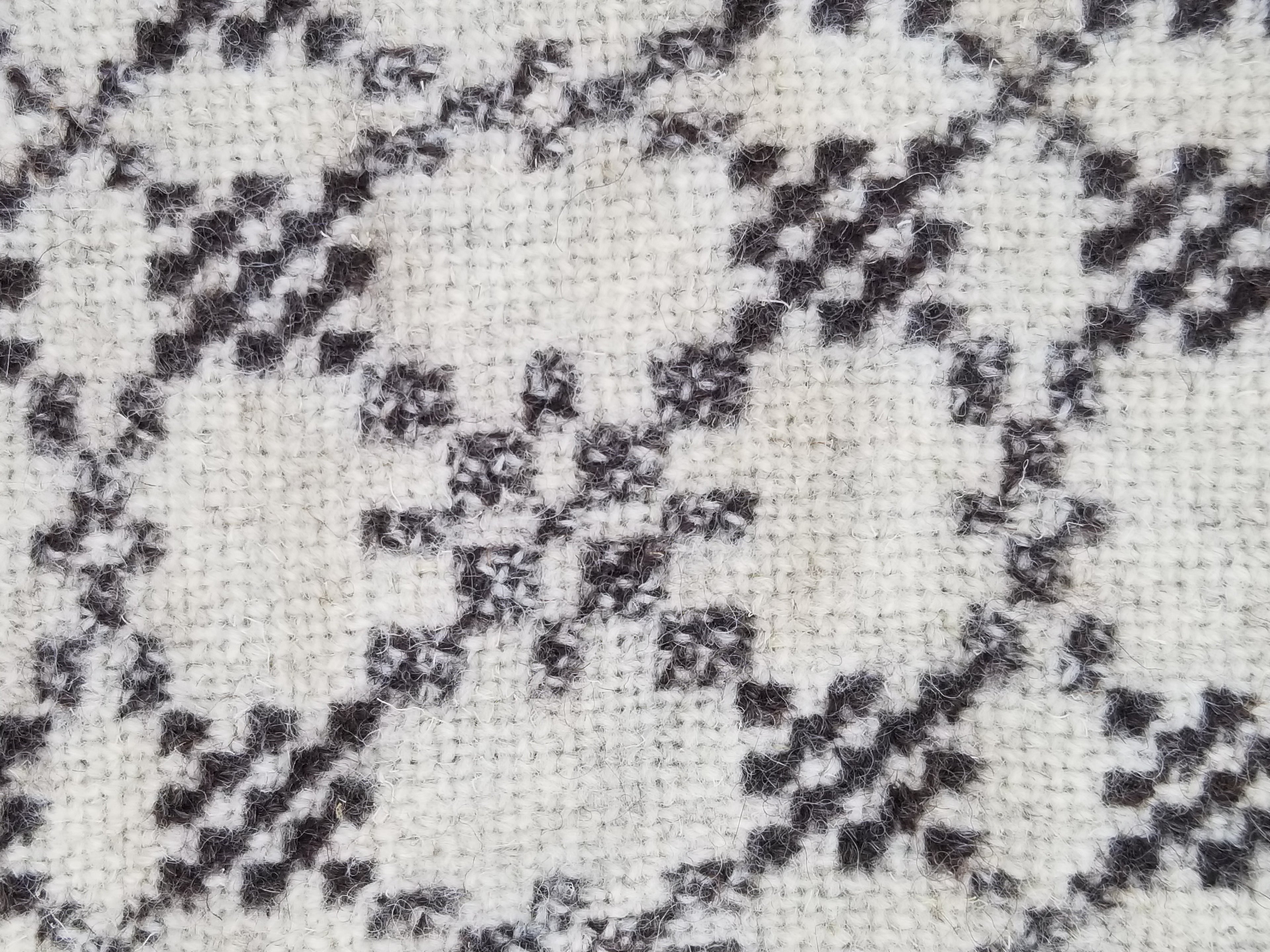 Vintage Traditional Handmade Reversible Welsh Wool Tapestry Blanket 230x156cm
