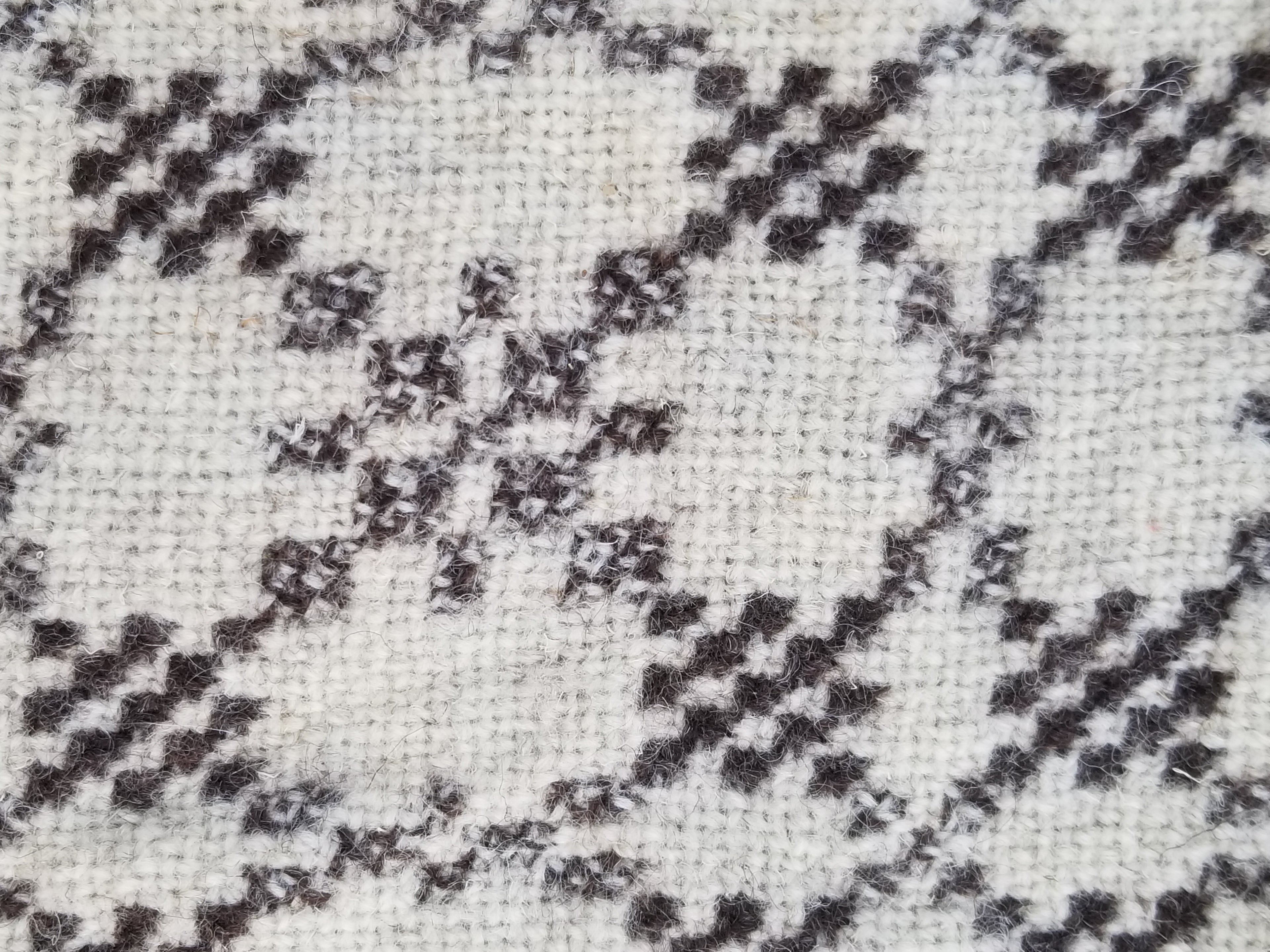Vintage Traditional Handmade Reversible Welsh Wool Tapestry Blanket 230x156cm