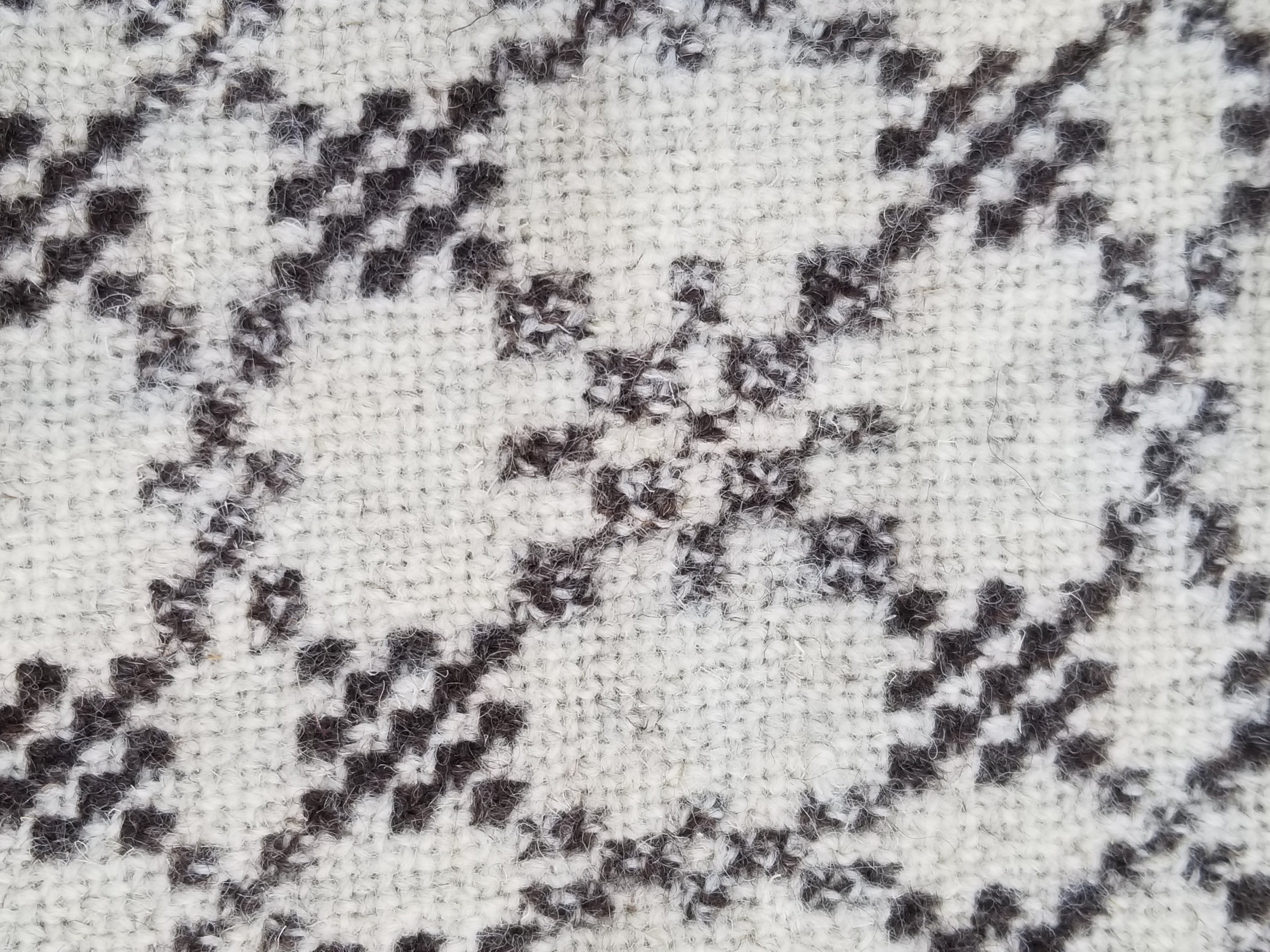 Vintage Traditional Handmade Reversible Welsh Wool Tapestry Blanket 230x156cm