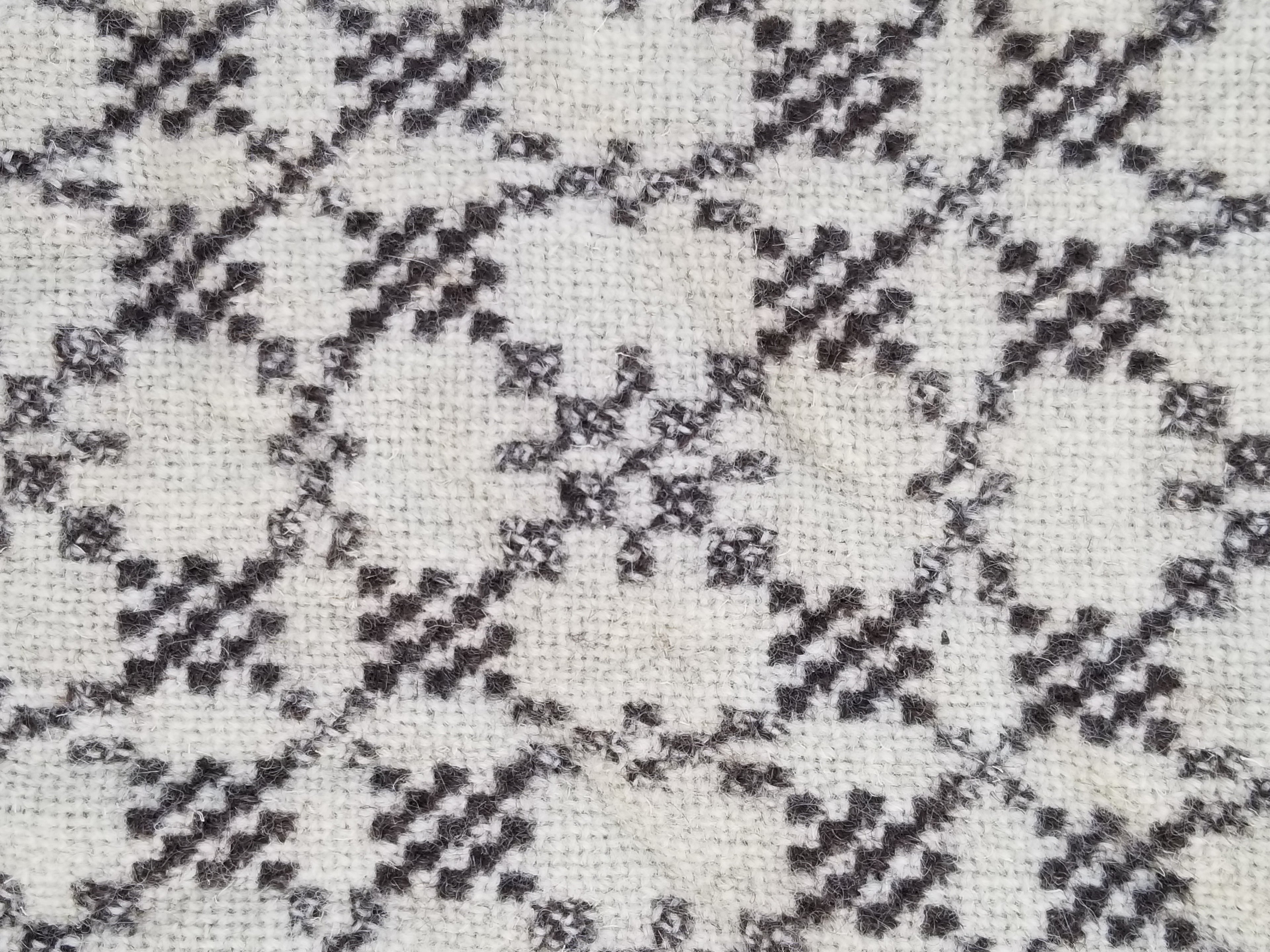 Vintage Traditional Handmade Reversible Welsh Wool Tapestry Blanket 230x156cm