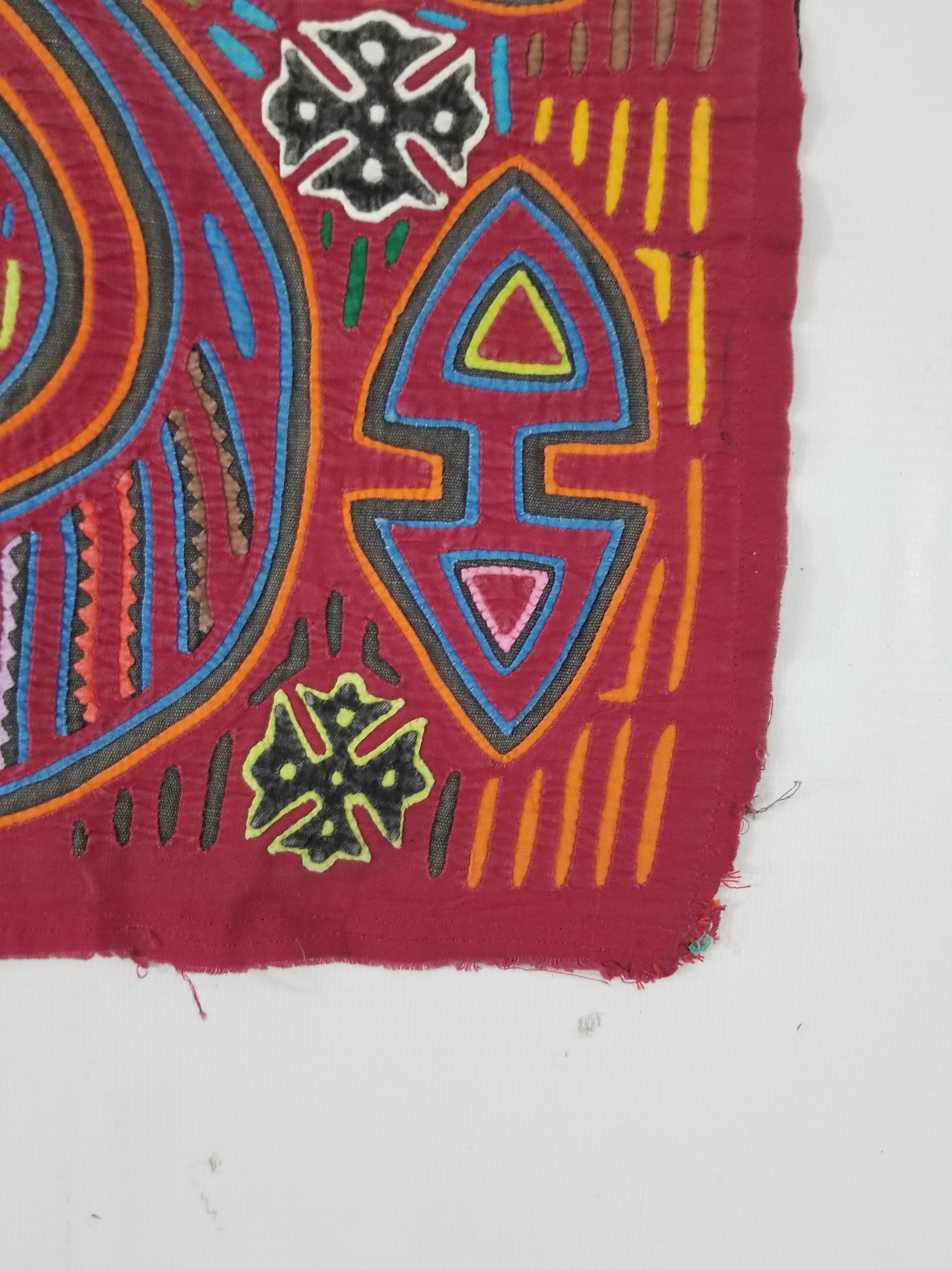 Vintage Traditional Kuna Mola Applique Work Folk Art Panel 45x37cm