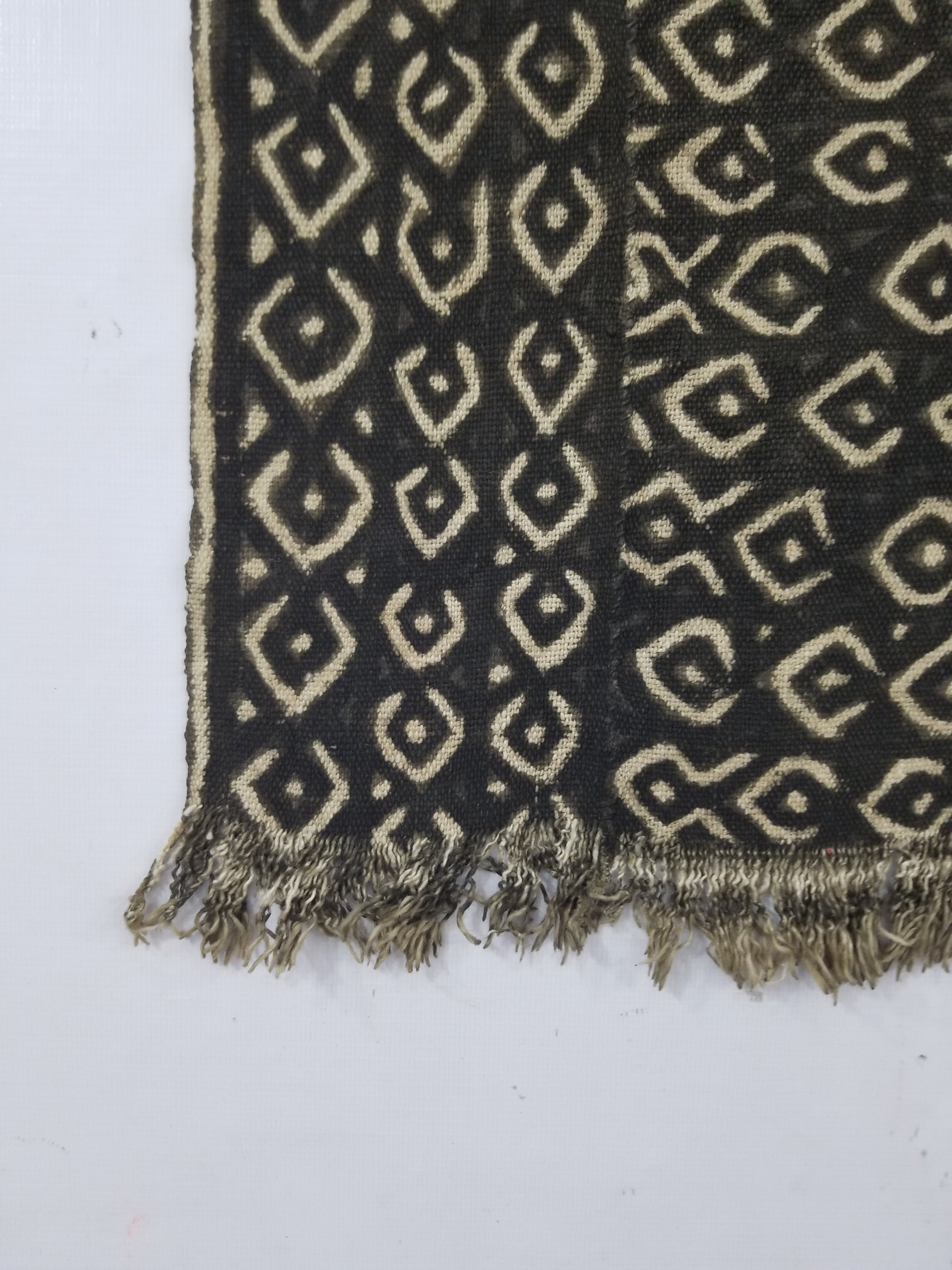 Vintage Traditional Handwoven African Hand Painted Textile 124x82cm