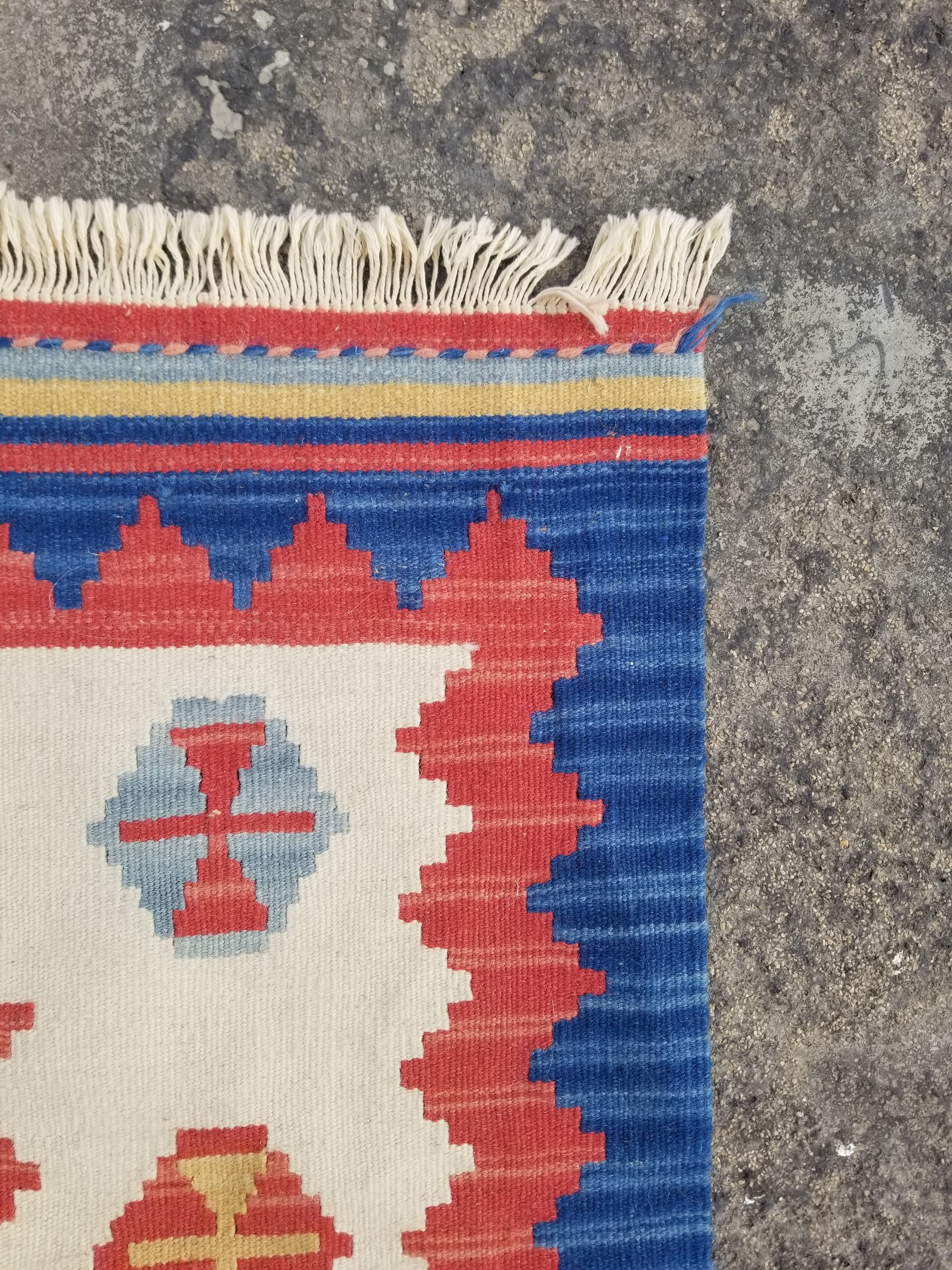 Vintage Traditional Handmade Turkish Wool Multicolor Kilim 121x83cm