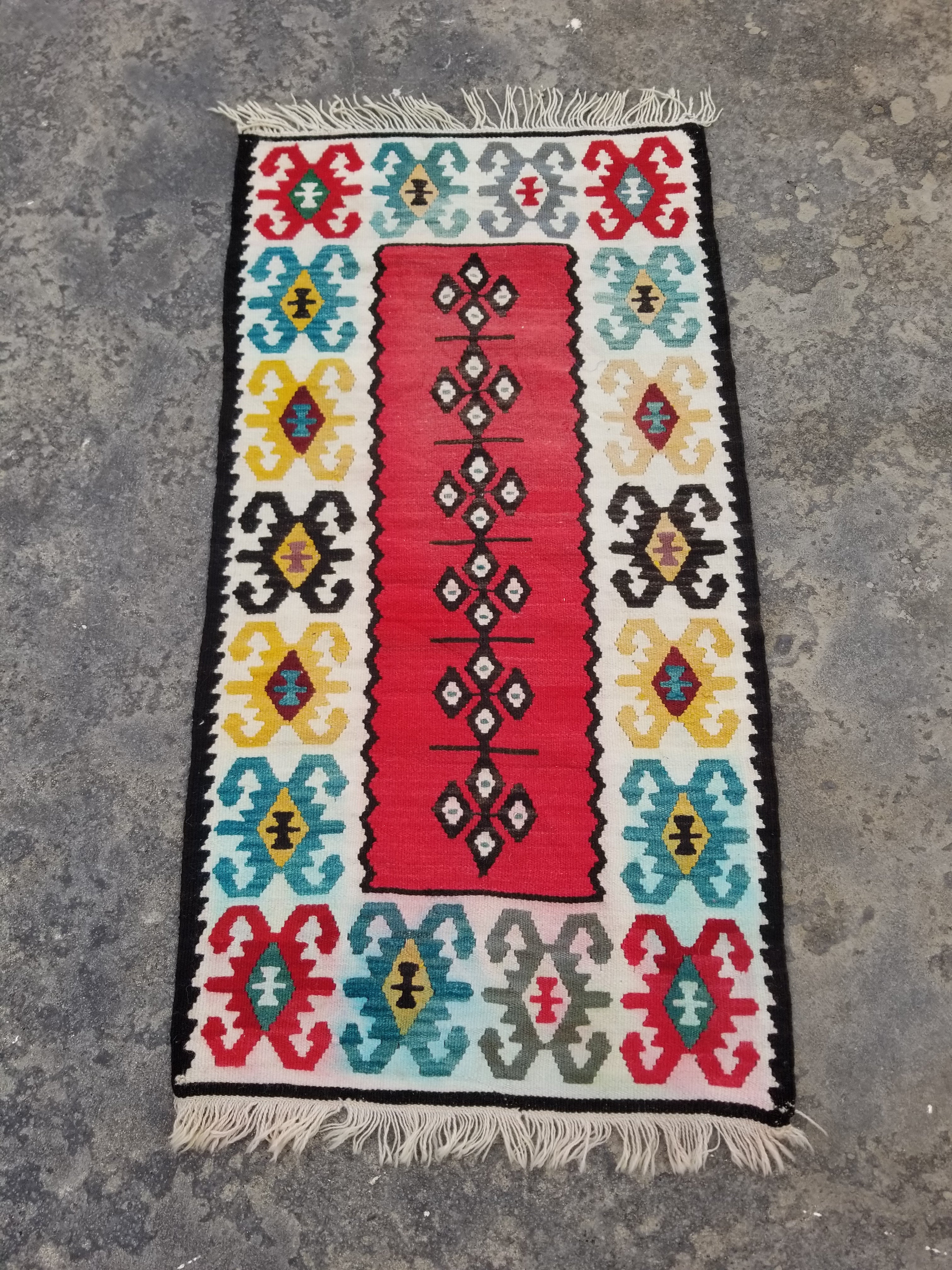 Vintage Traditional Handmade Turkish Wool Multicolor Kilim 127x66cm