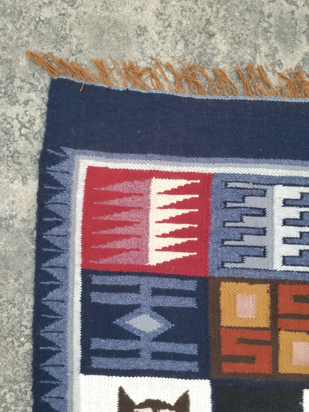 Vintage Handwoven Peruvian Incan Diety Folk Art Kilim Tapestry 157x119cm