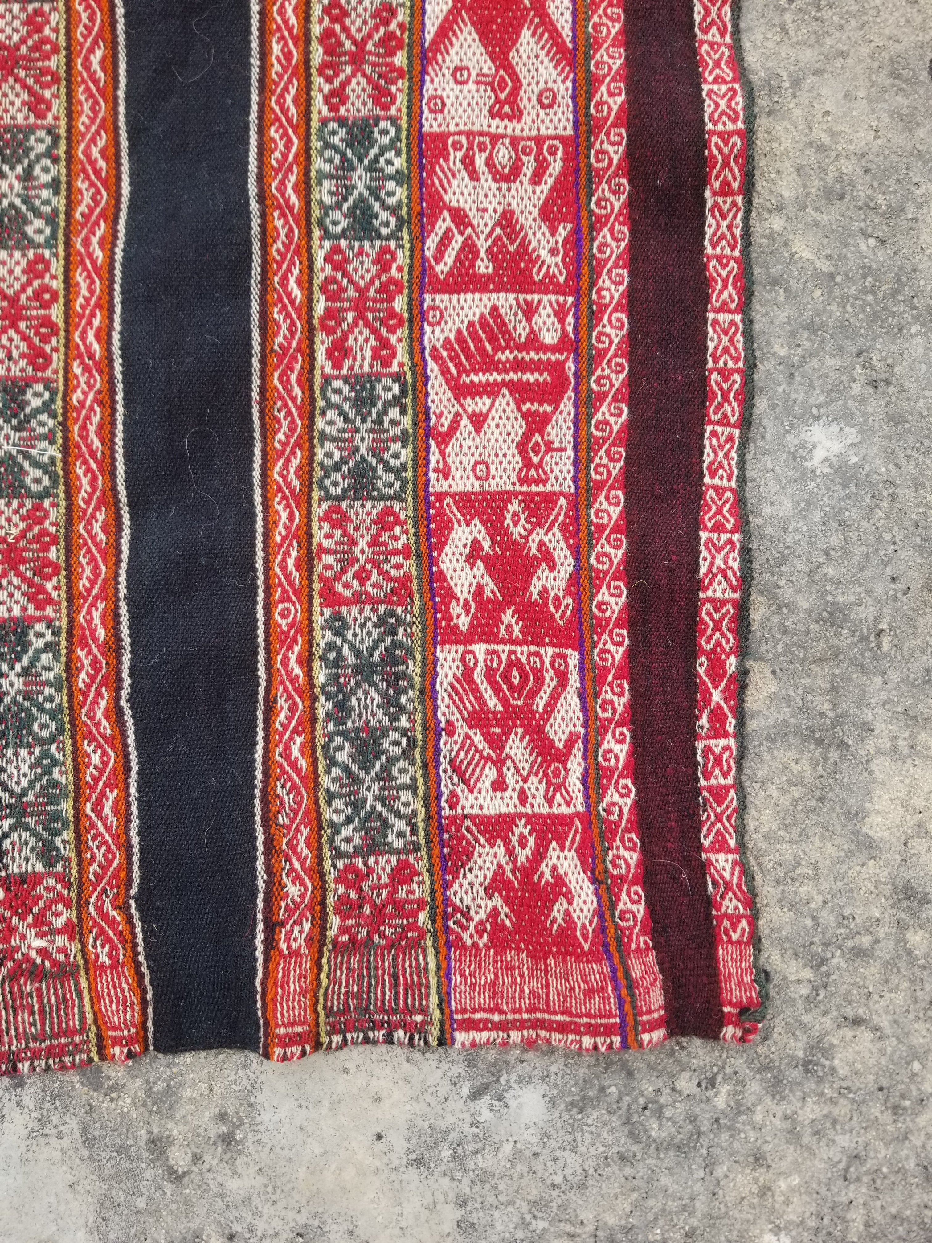 Vintage Handwoven Peruvian Aguayo Wool Multicolor Andean Manta Textile 104x83cm