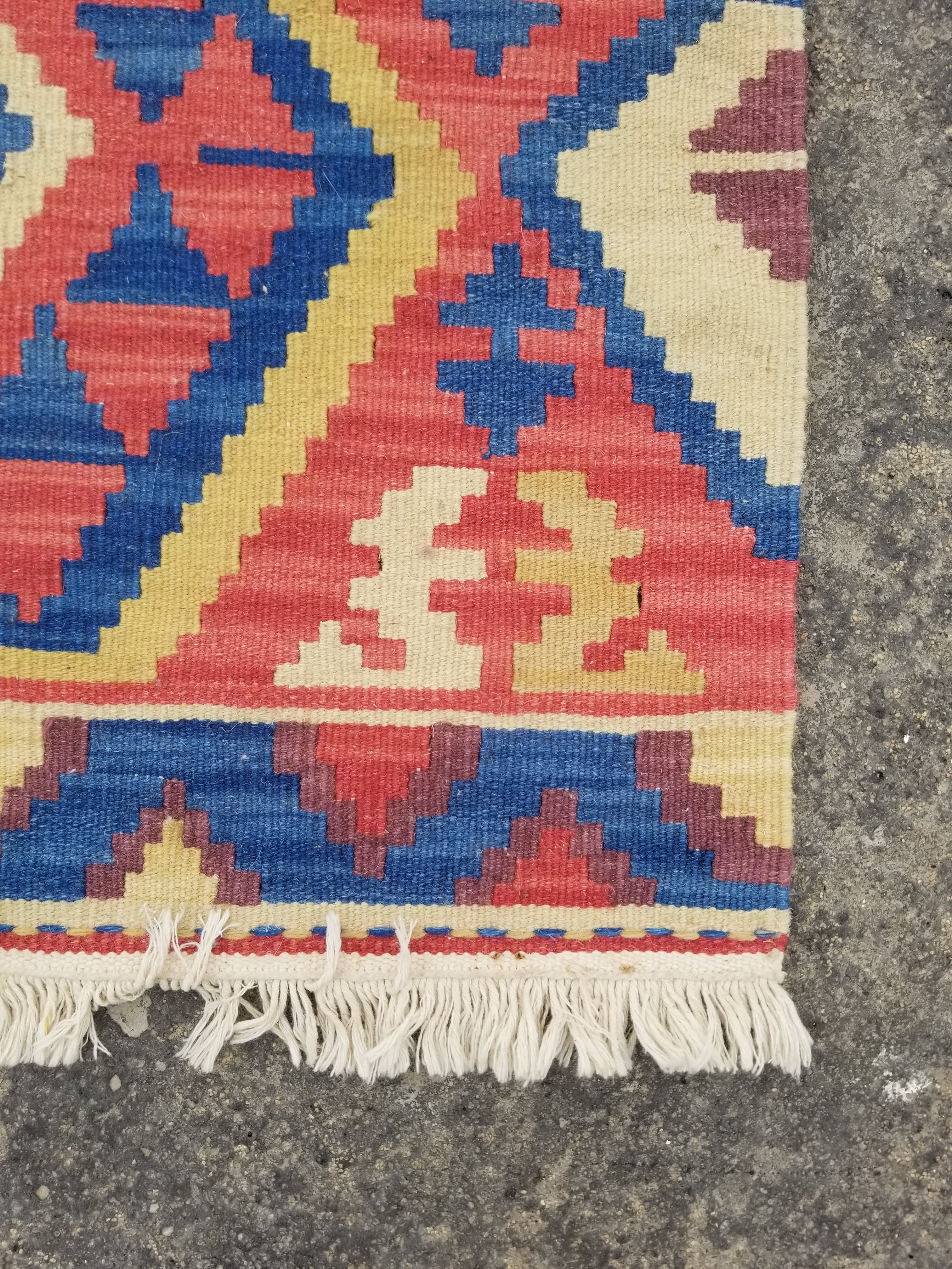 Vintage Traditional Handmade Turkish Anatolian Wool Multicolor Kilim 109x64cm