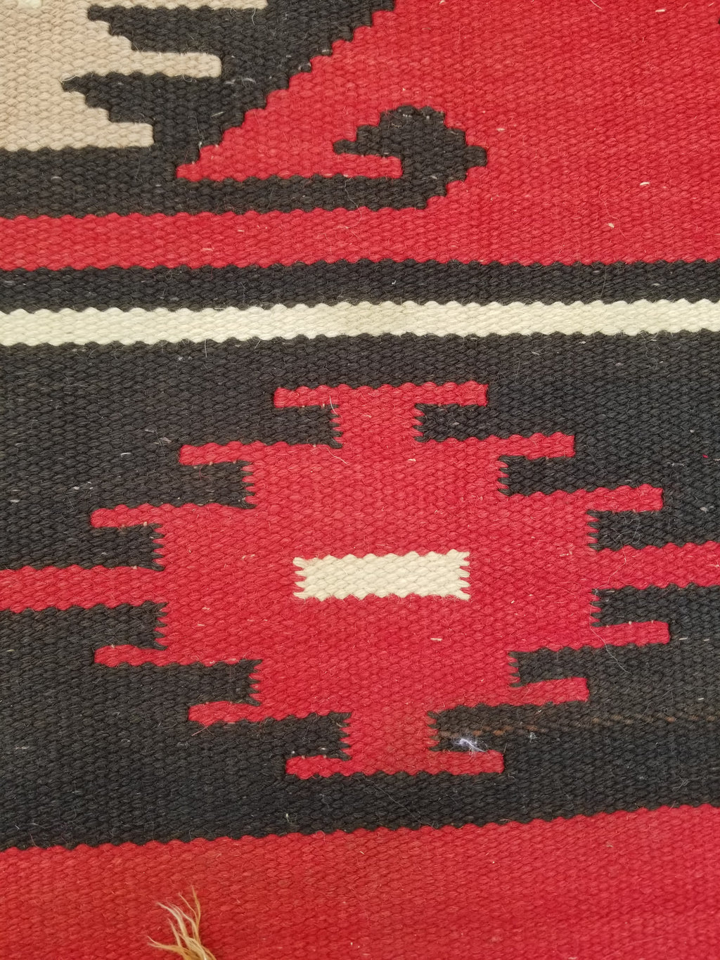 Vintage Traditional Handmade Turkish Wool Red & Black Kilim 188x145cm