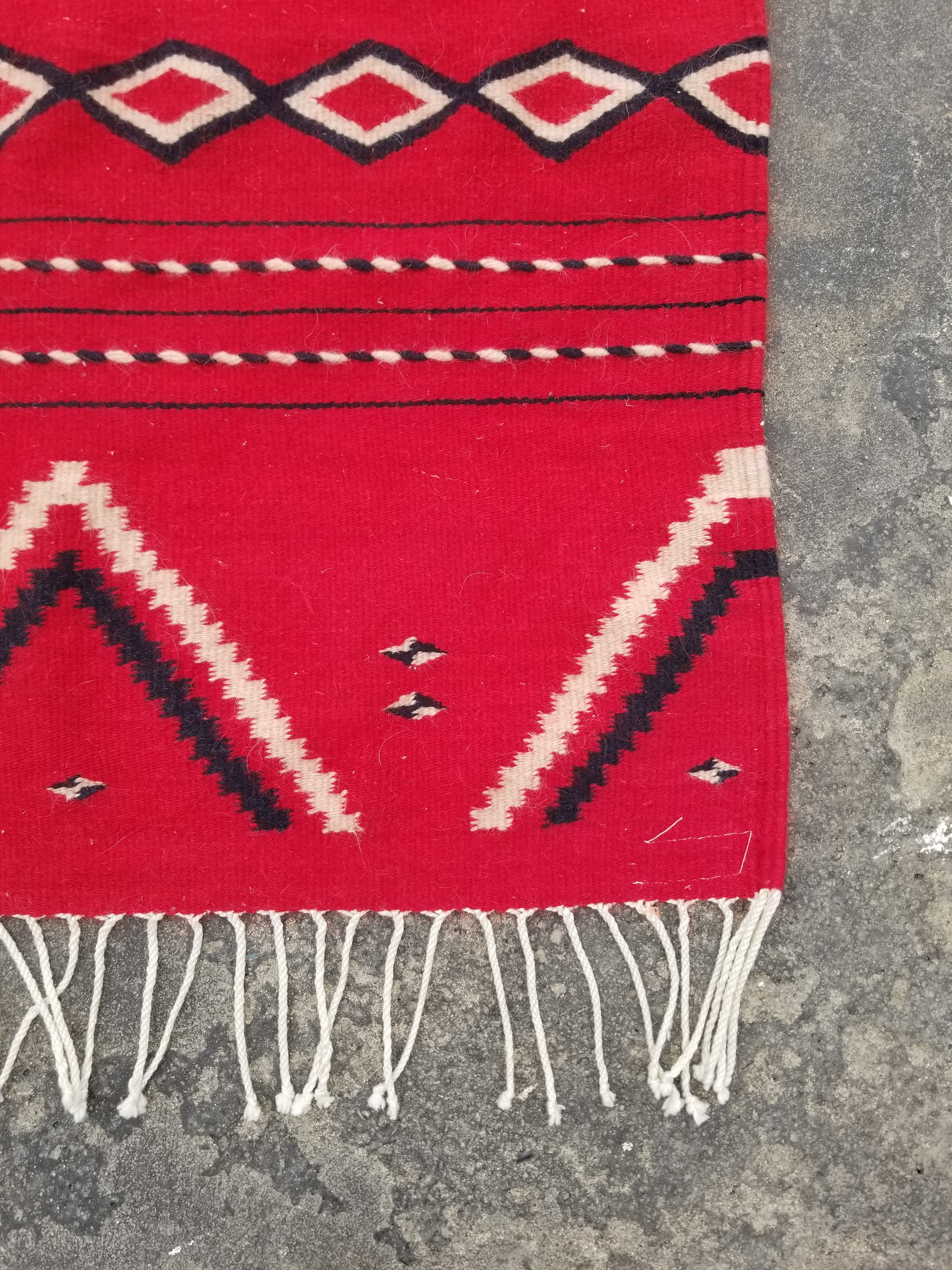 Vintage Traditional Handmade Mexican Red & Black Wool Kilim 145x76cm