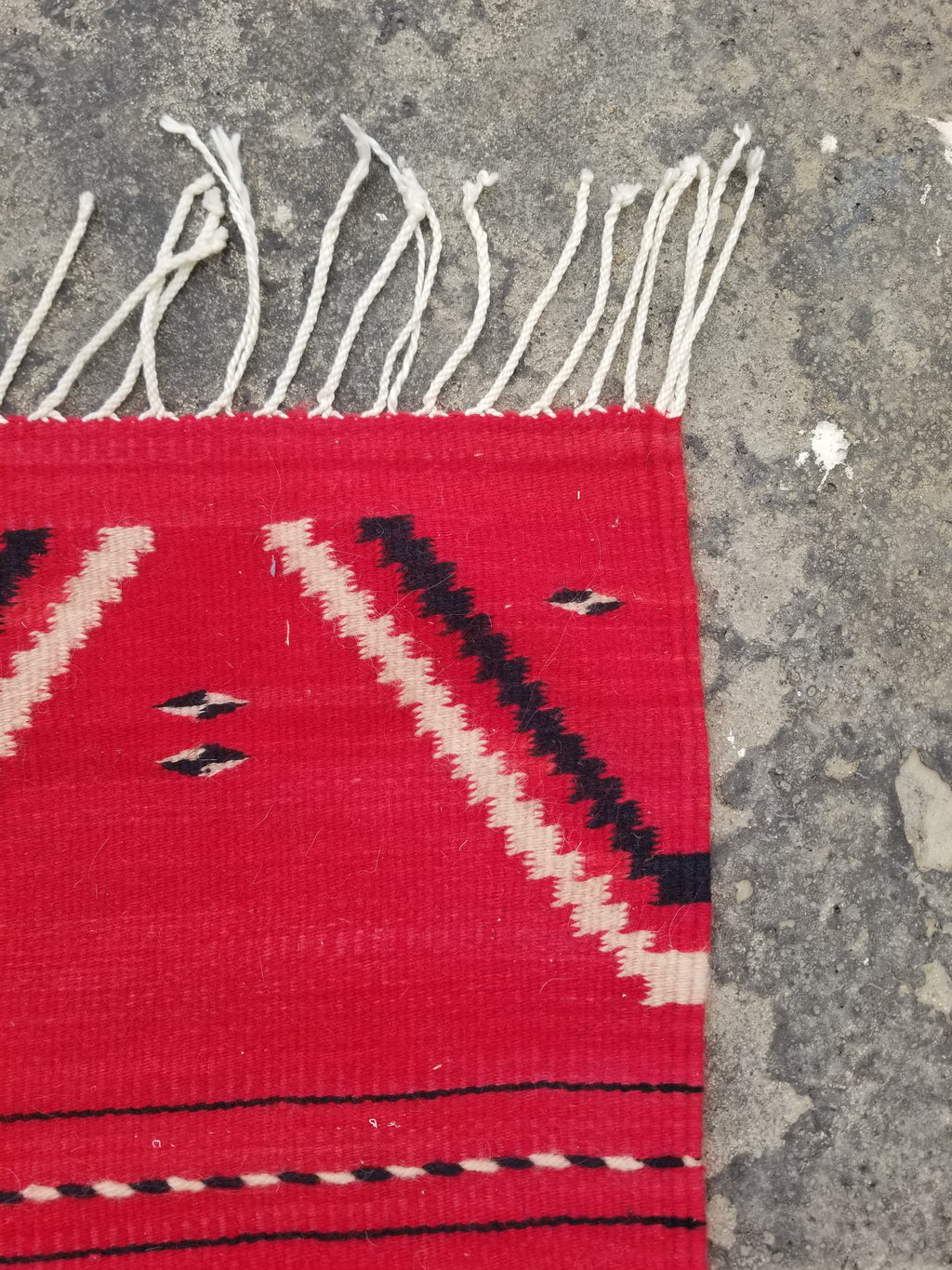 Vintage Traditional Handmade Mexican Red & Black Wool Kilim 145x76cm