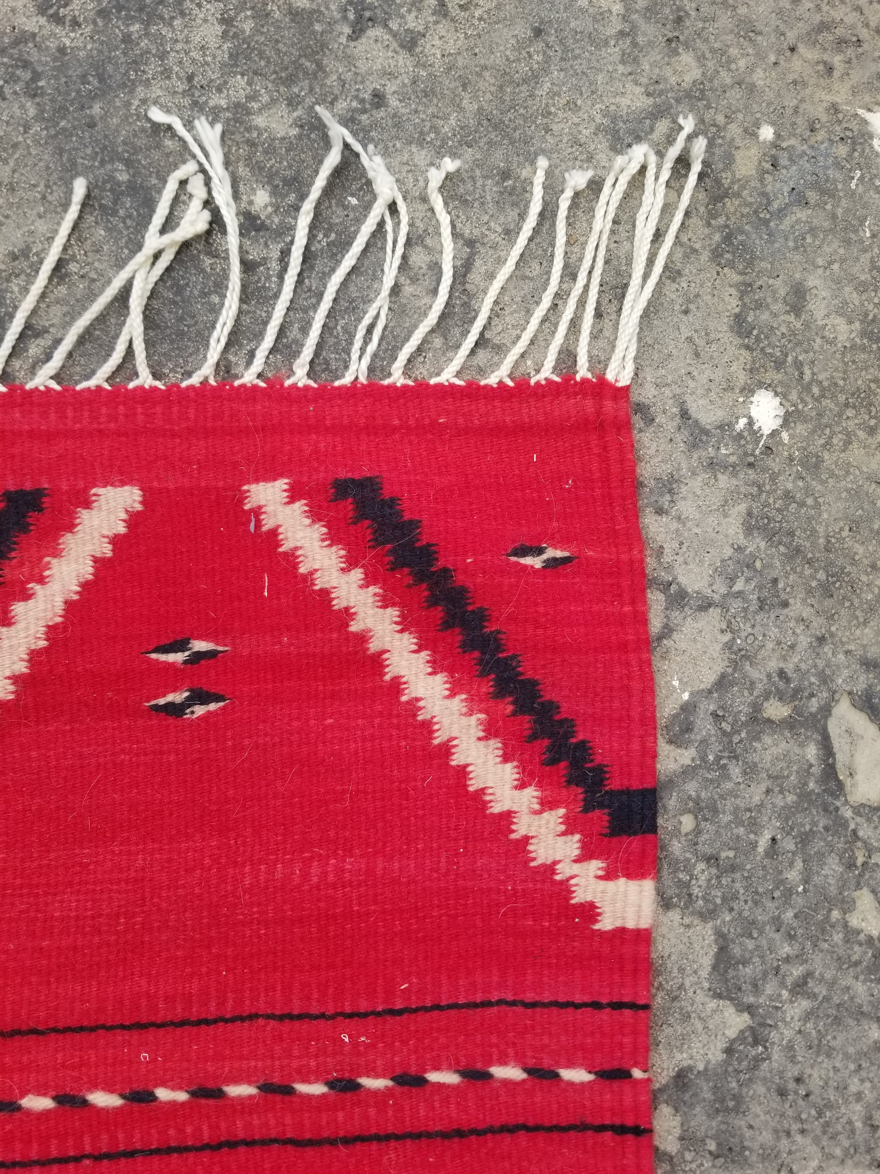 Vintage Traditional Handmade Mexican Red & Black Wool Kilim 145x76cm