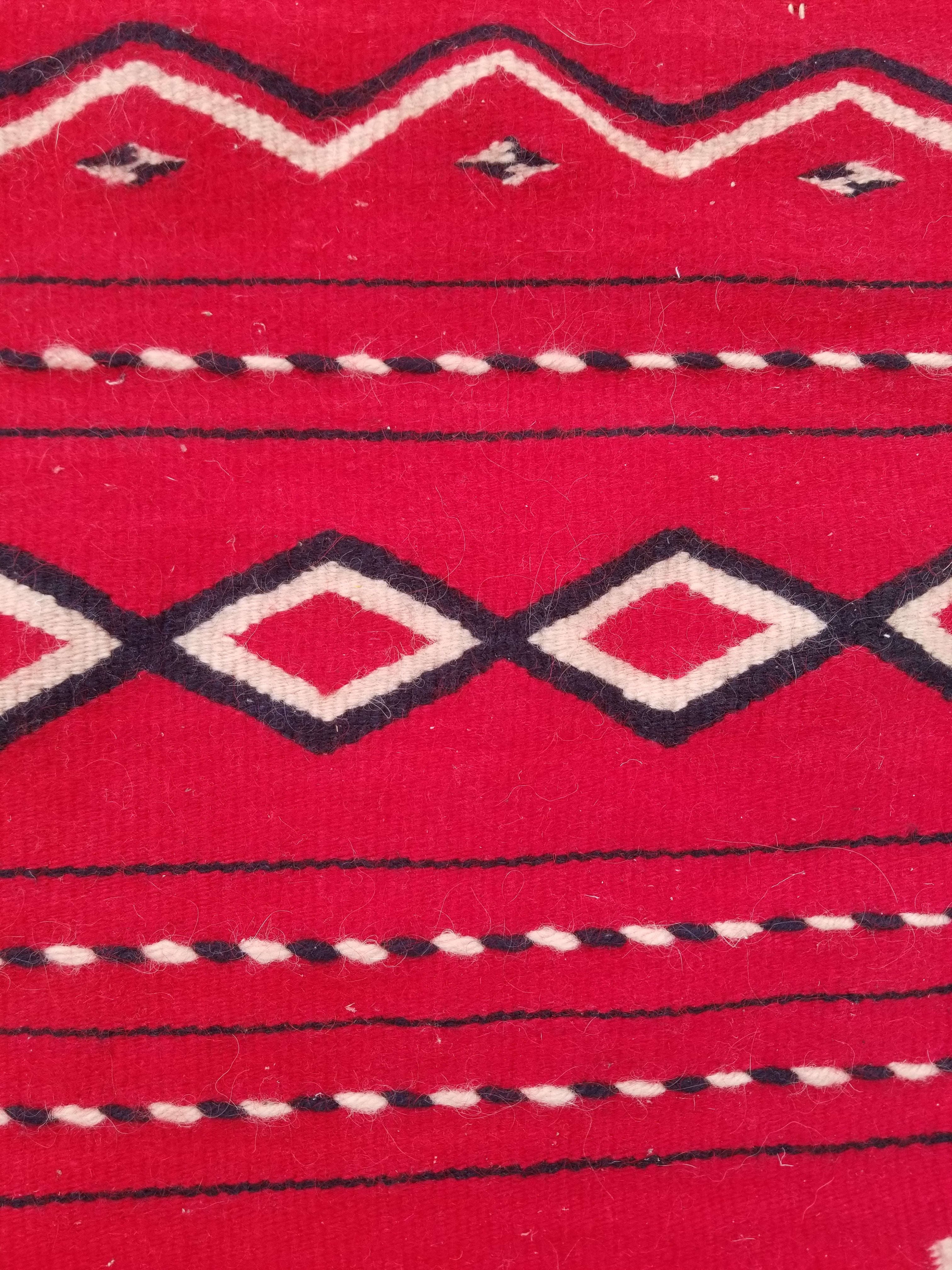 Vintage Traditional Handmade Mexican Red & Black Wool Kilim 145x76cm