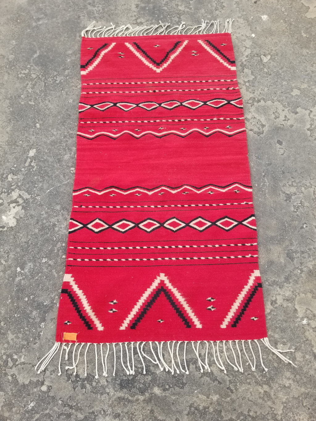 Vintage Traditional Handmade Mexican Red & Black Wool Kilim 145x76cm