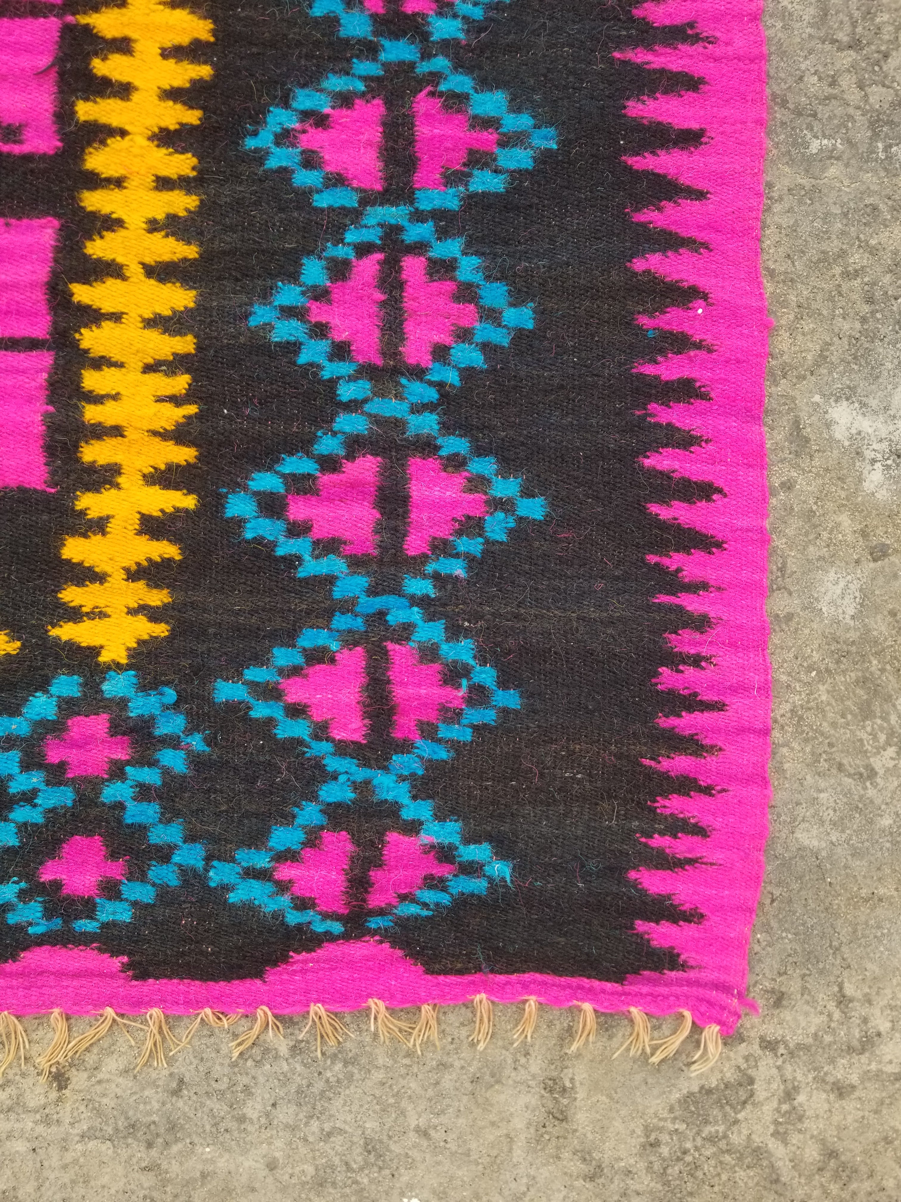 Vintage Traditional Handmade Oriental Wool Multicolor Kilim 203x173cm