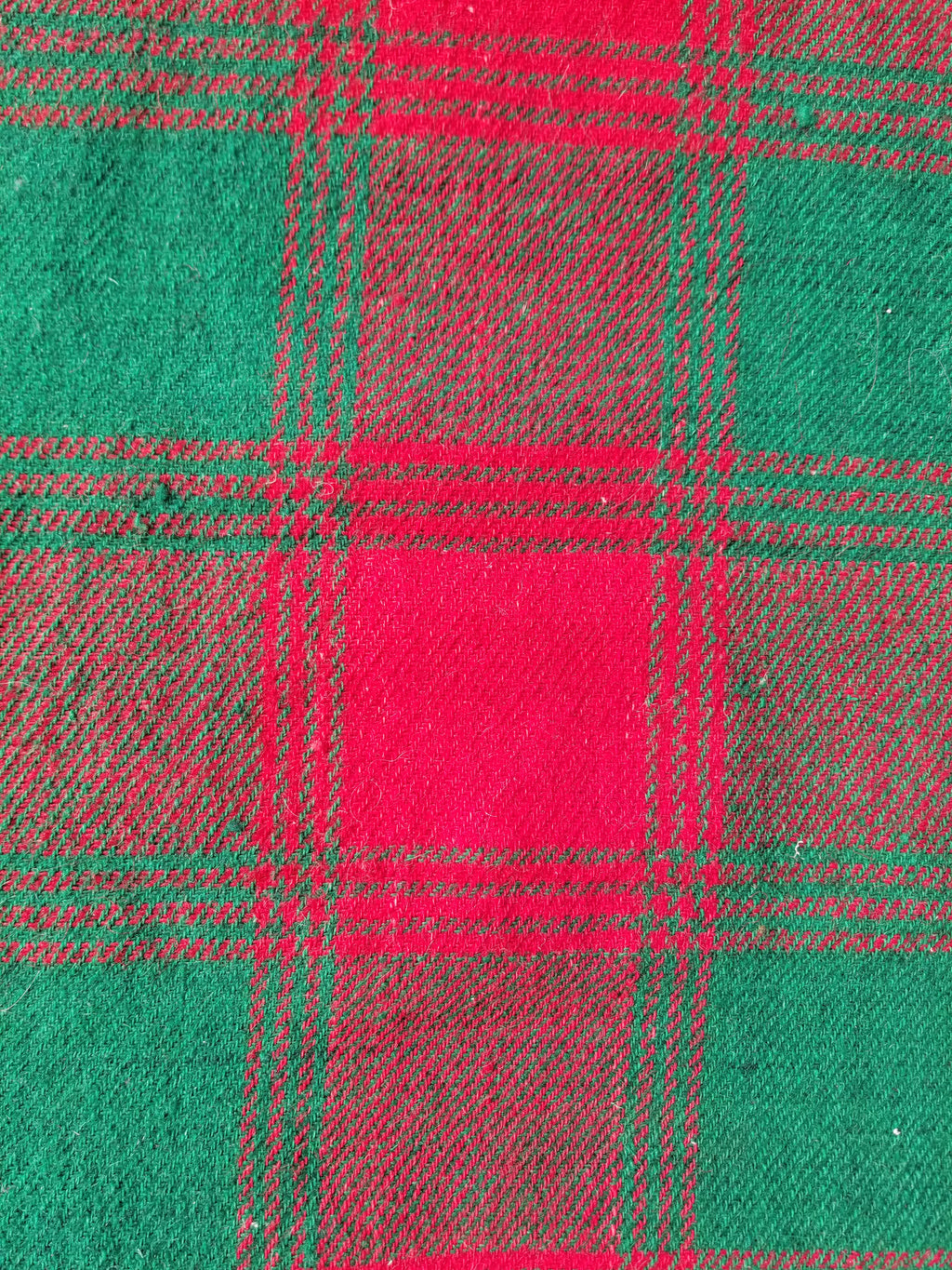 Vintage Handmade Check Pattern Green & Red Wool Blanket / Coverlet 220x124cm